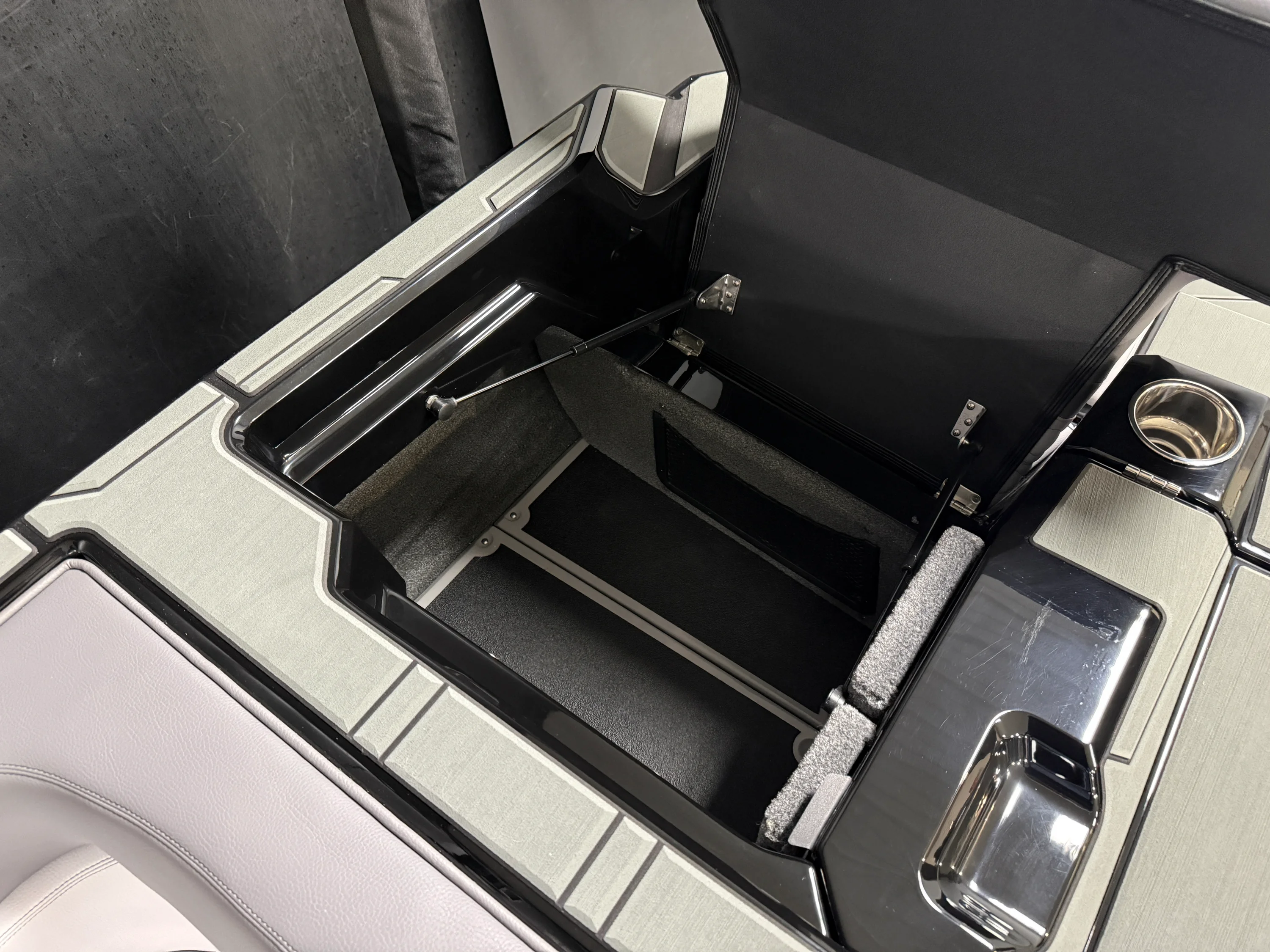 2026 Supra SL Image Thumbnail #27