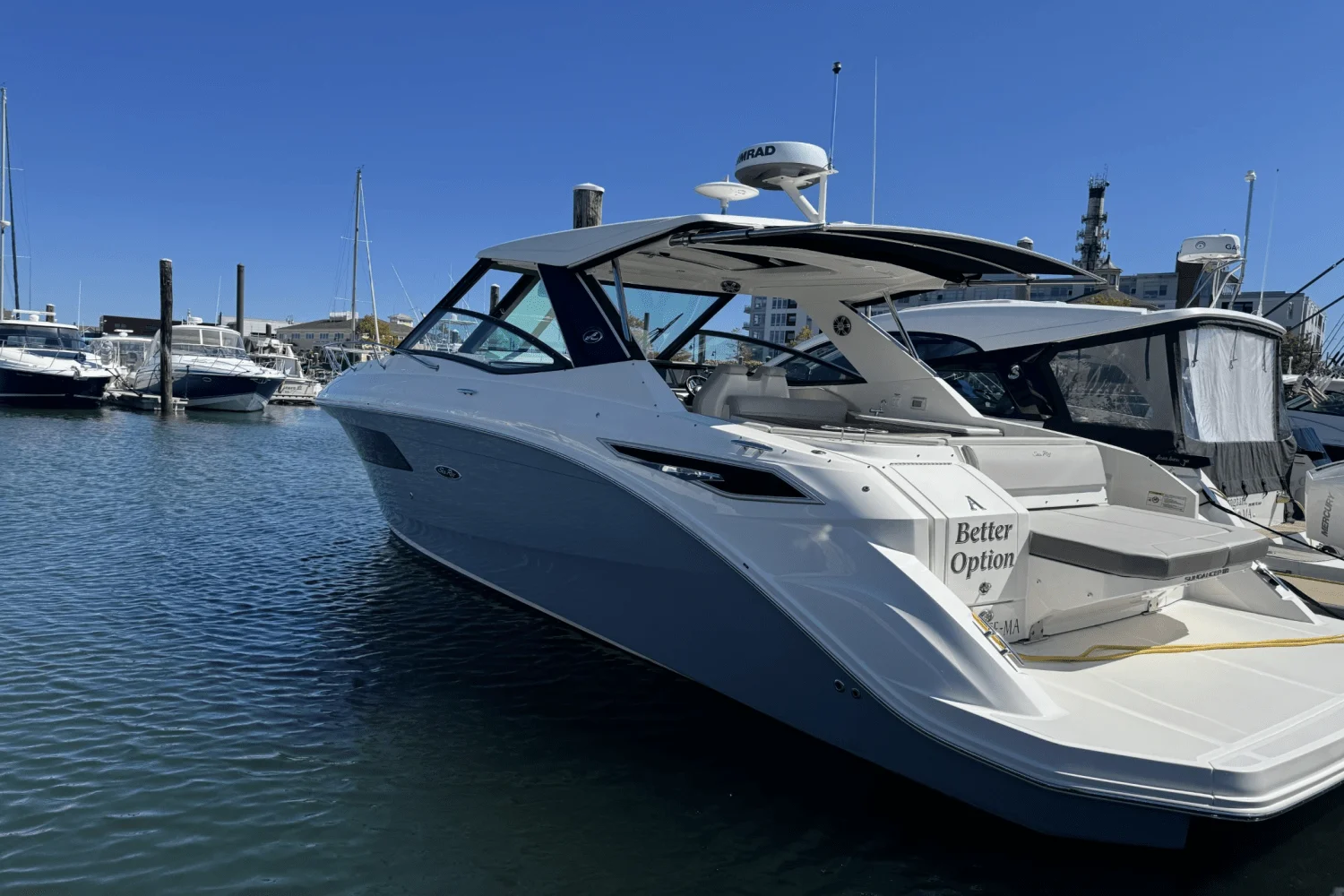 2023 Sea Ray 320 SUNDANCER Image Thumbnail #2