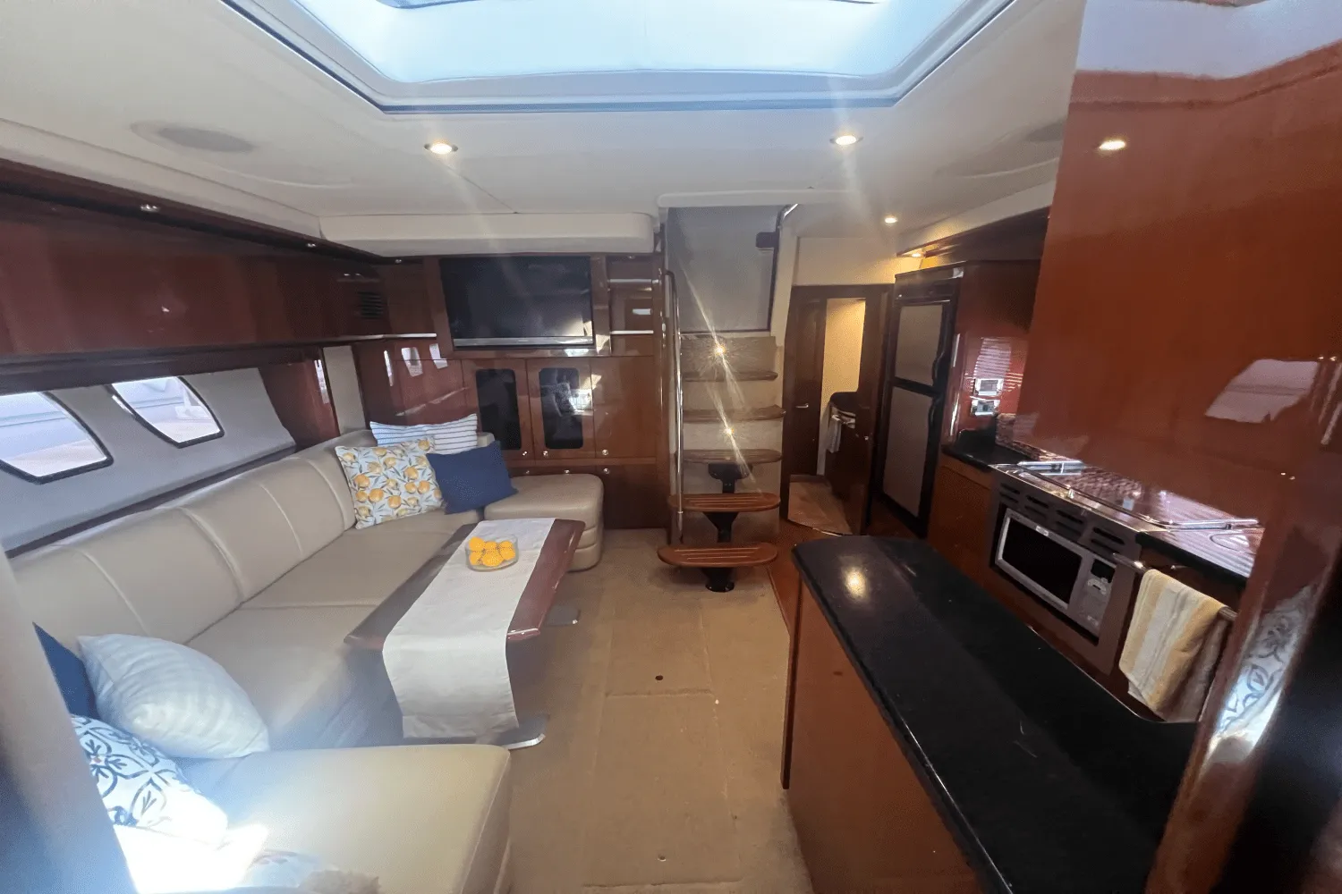 2011 Sea Ray 500 SUNDANCER Image Thumbnail #15