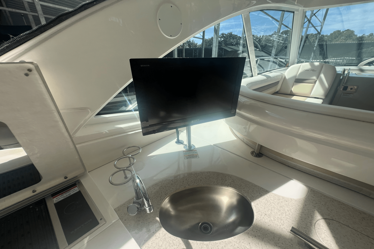2011 Sea Ray 500 SUNDANCER Image Thumbnail #25
