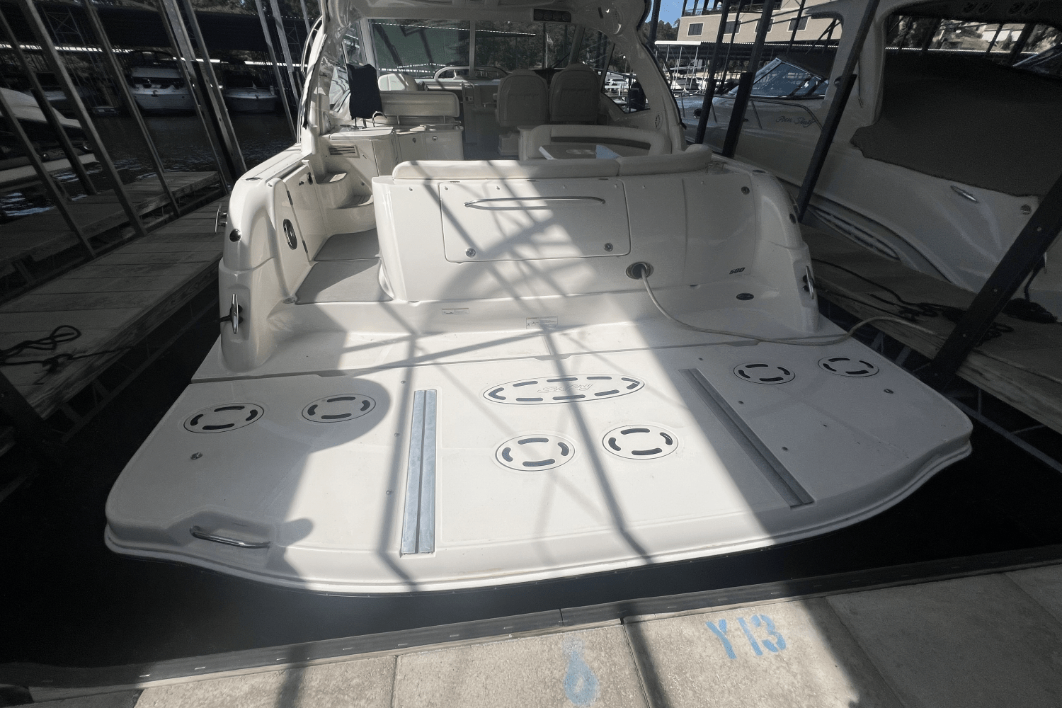 2011 Sea Ray 500 SUNDANCER Image Thumbnail #31