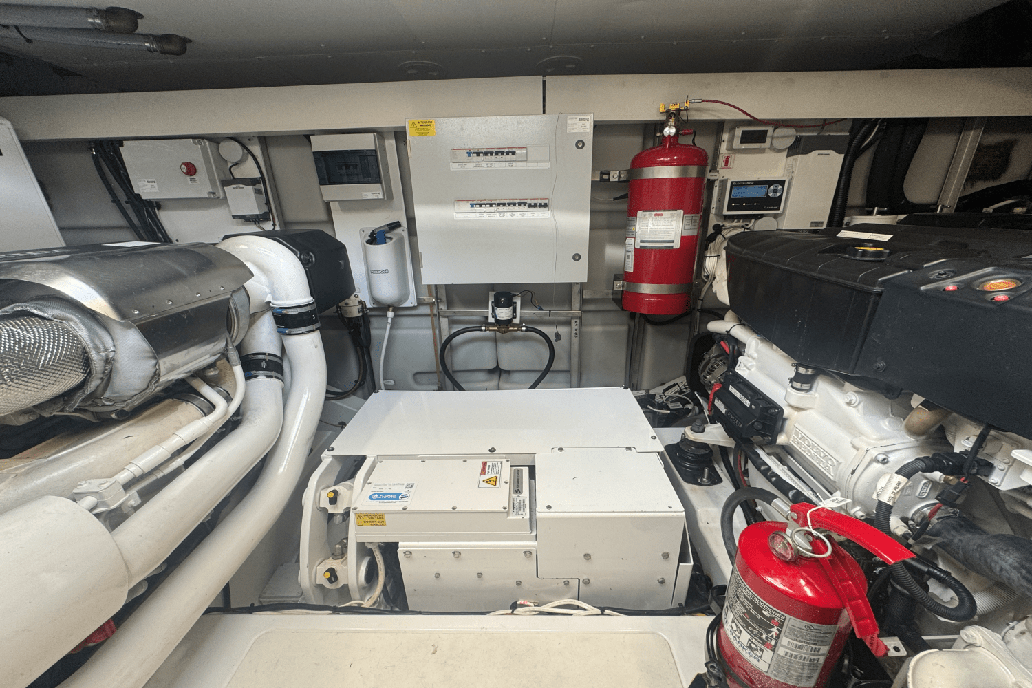 2023 Azimut 53 FLY Image Thumbnail #58