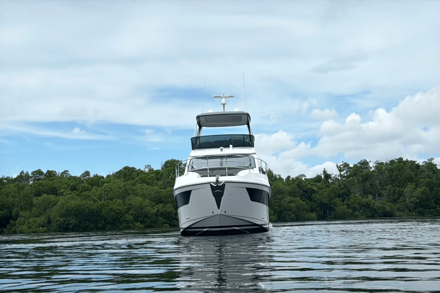 2023 Azimut 53 FLY Image Thumbnail #4