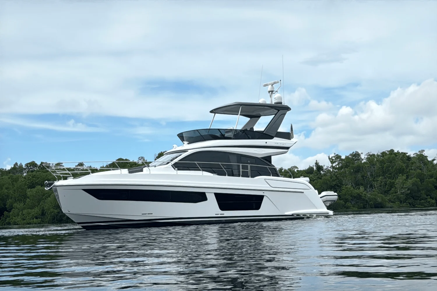 2023 Azimut 53 FLY Image Thumbnail #10