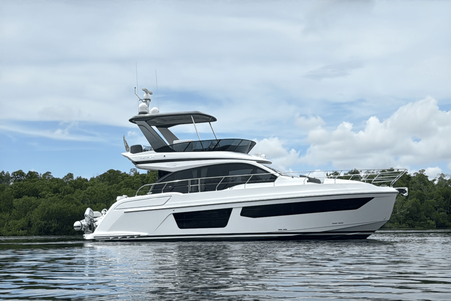 2023 Azimut 53 FLY Image Thumbnail #8
