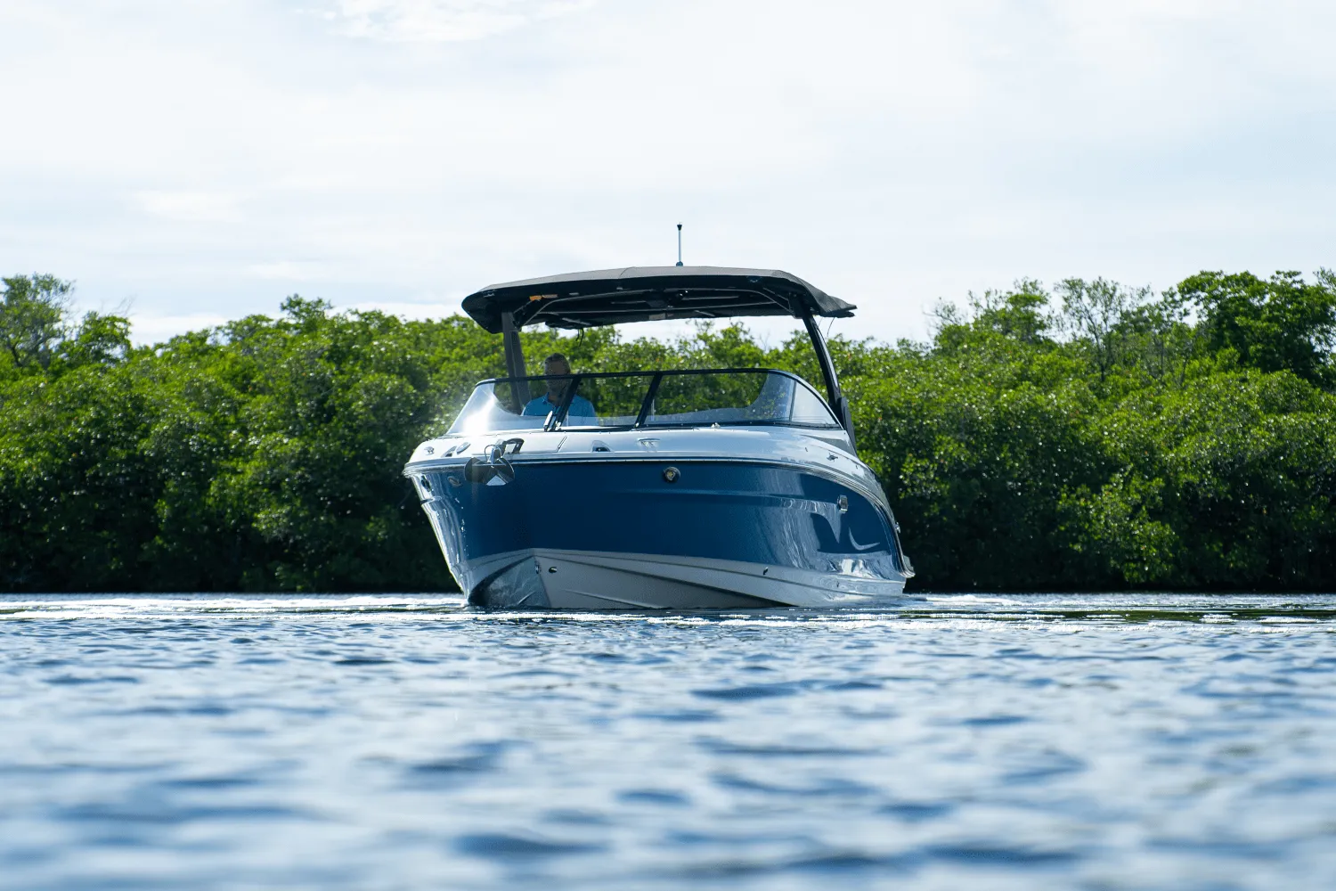 2026 Sea Ray SLX 280 Outboard Image Thumbnail #35