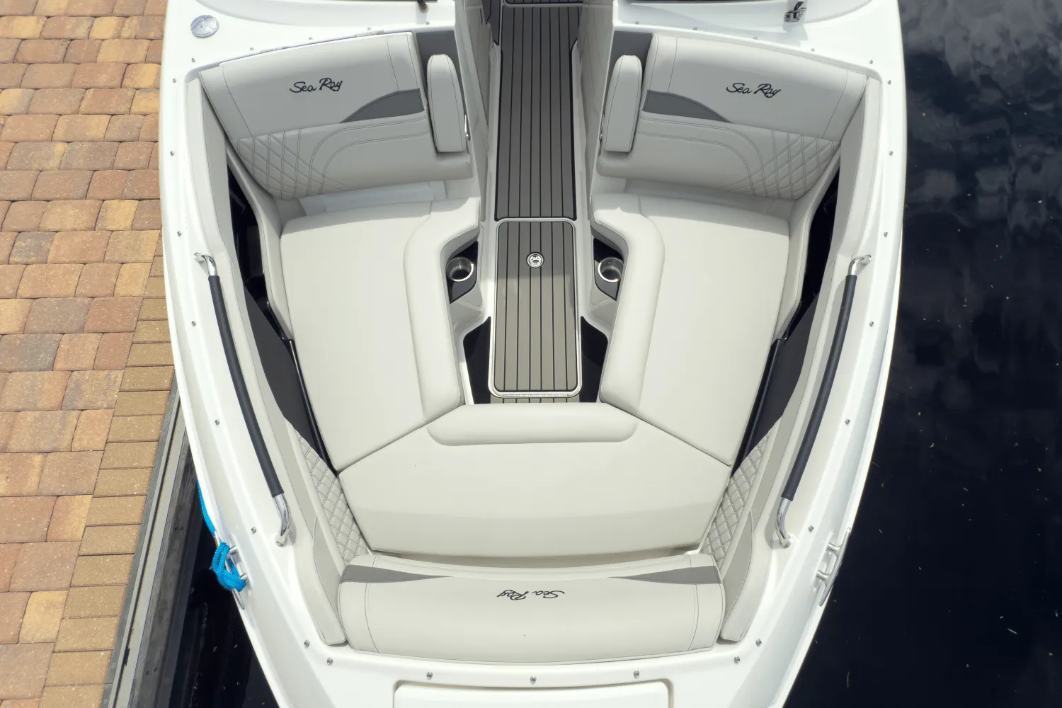 2026 Sea Ray SLX 280 Outboard Image Thumbnail #23