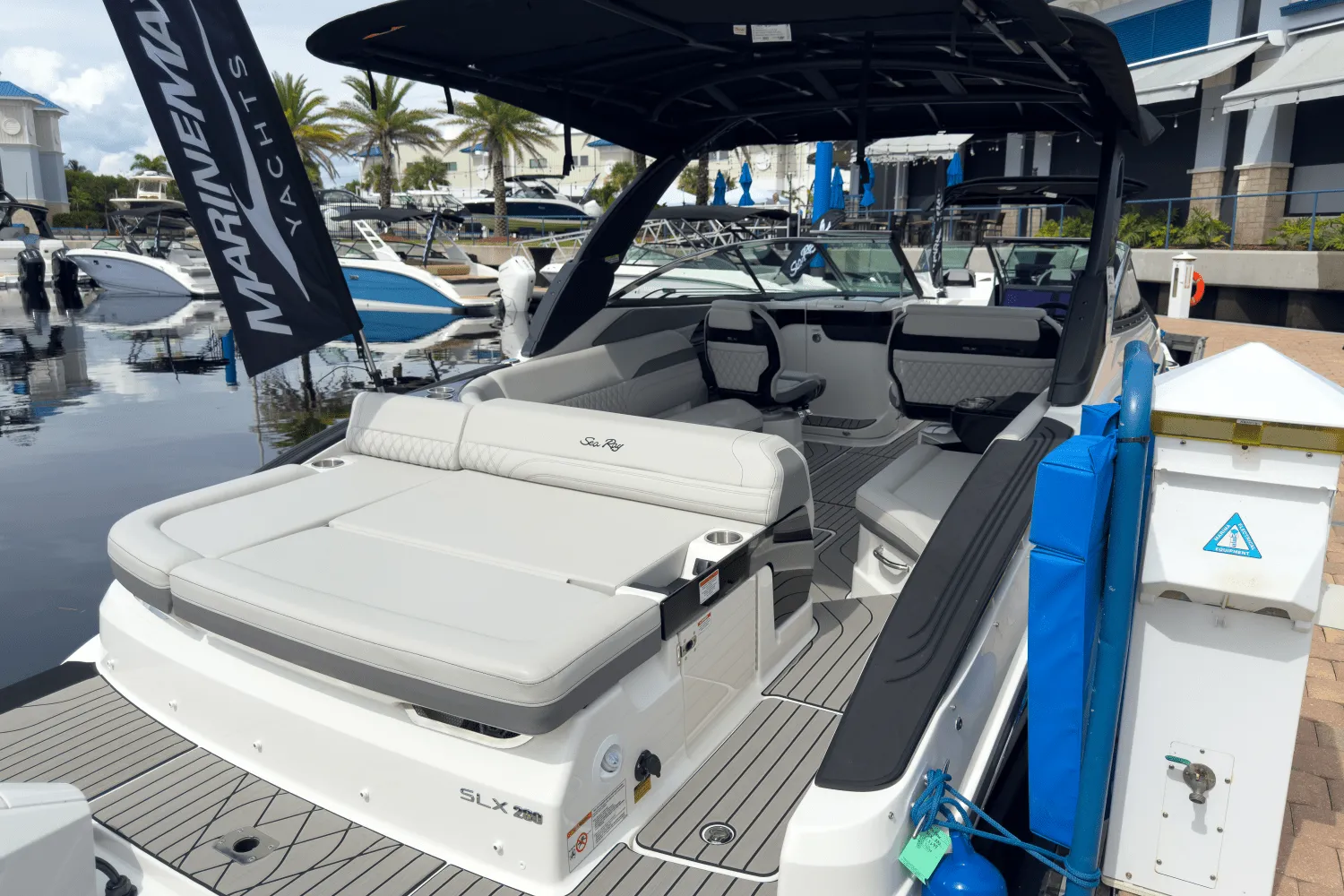 2026 Sea Ray SLX 280 Outboard Image Thumbnail #5
