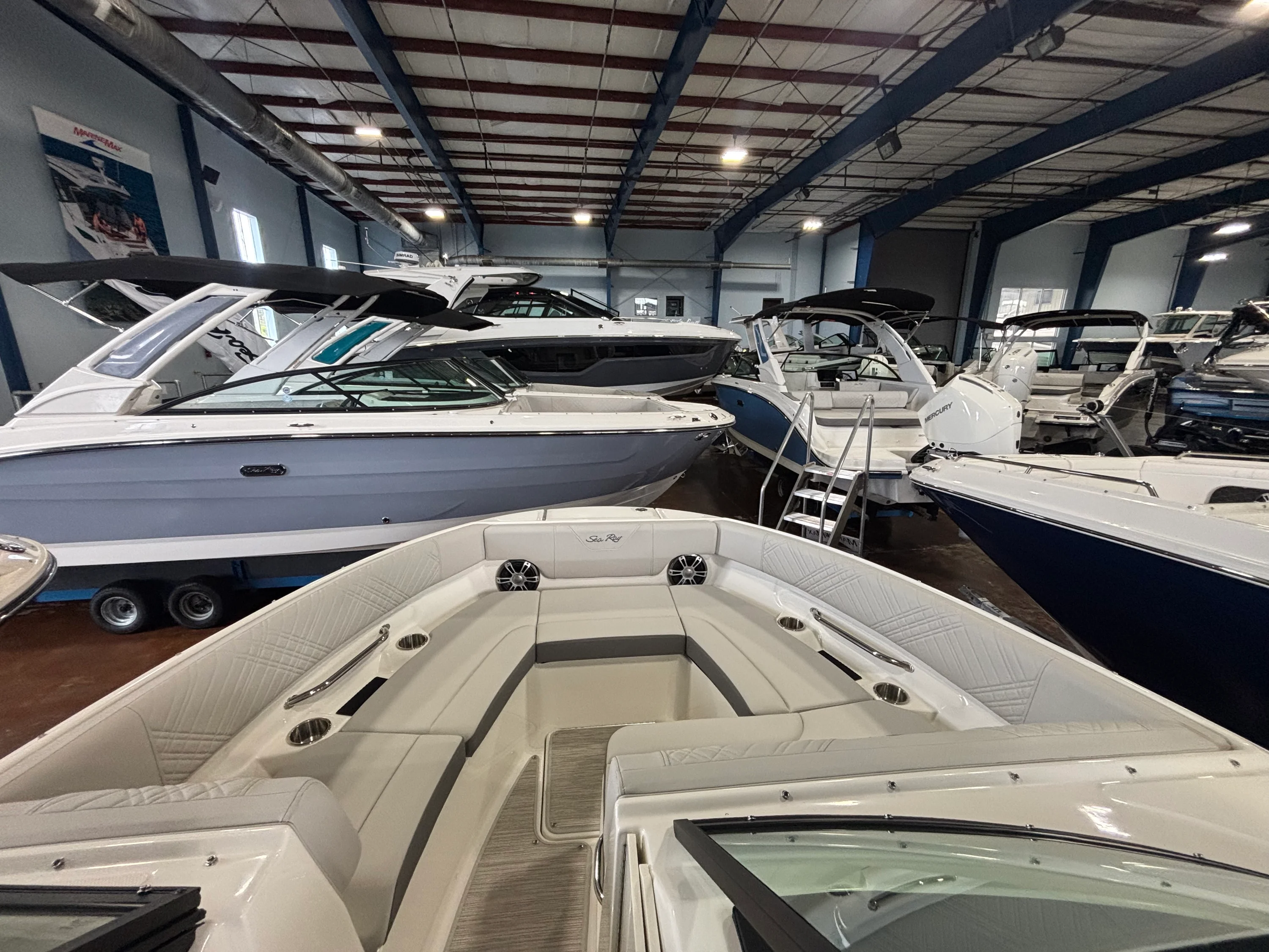 2026 Sea Ray SDX 250 Outboard Image Thumbnail #29