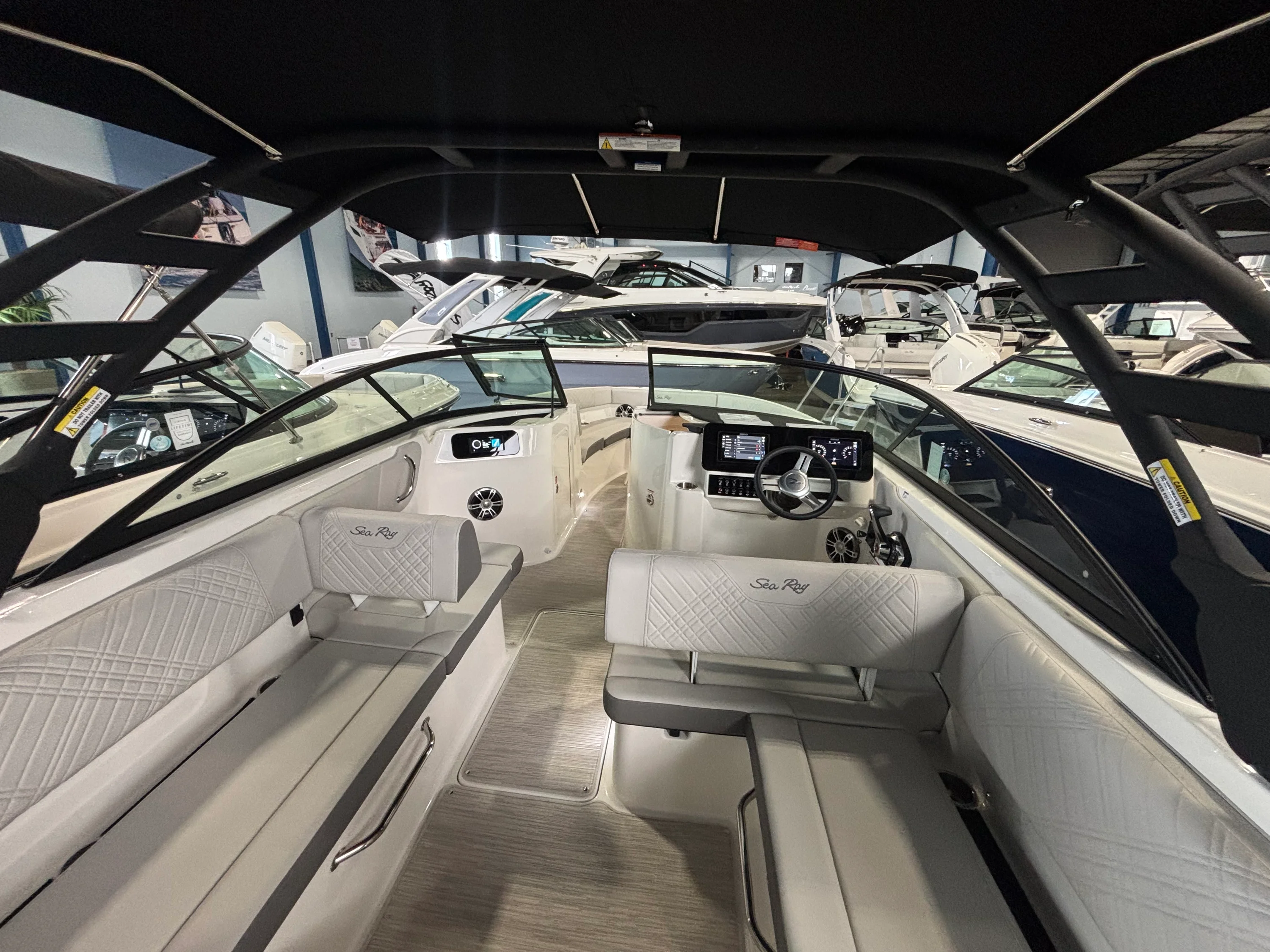 2026 Sea Ray SDX 250 Outboard Image Thumbnail #11