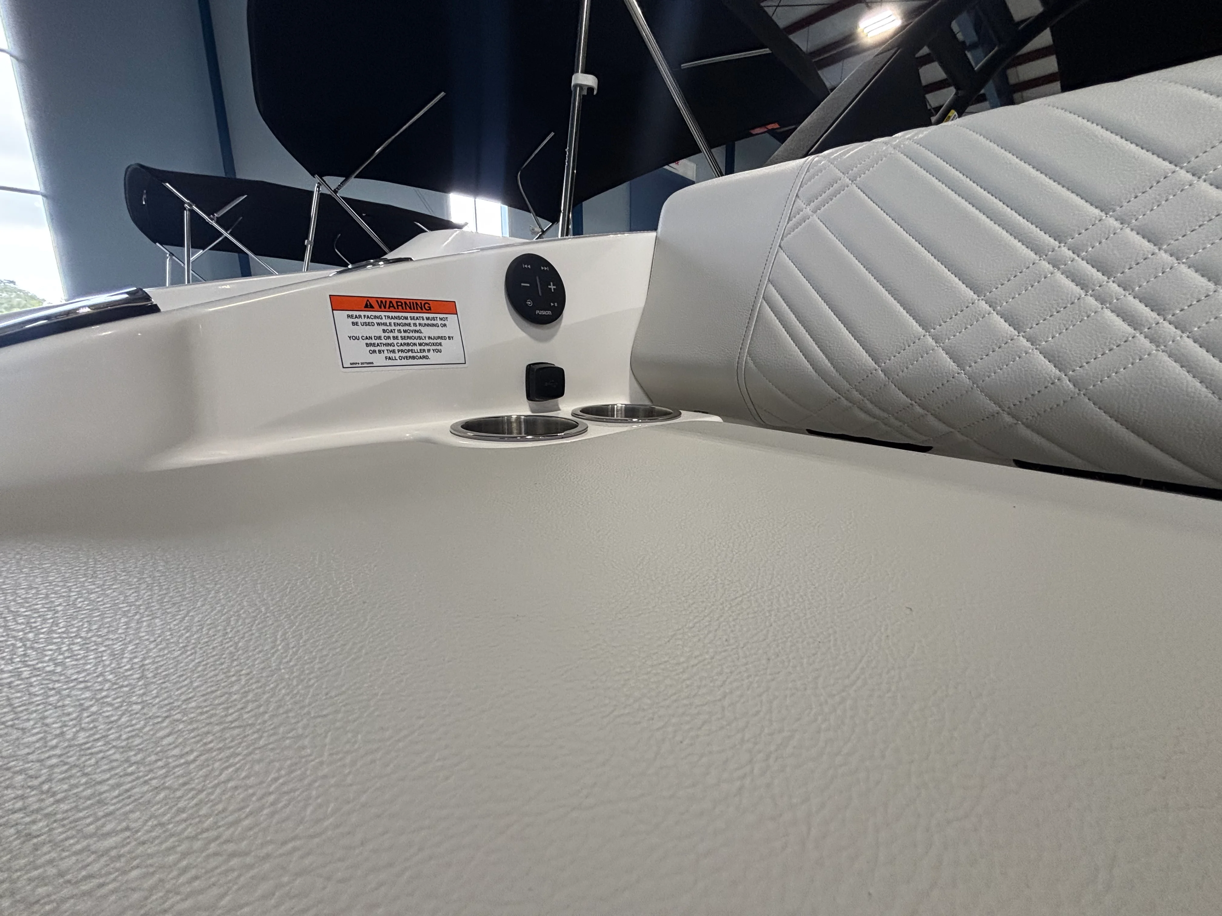 2026 Sea Ray SDX 250 Outboard Image Thumbnail #5