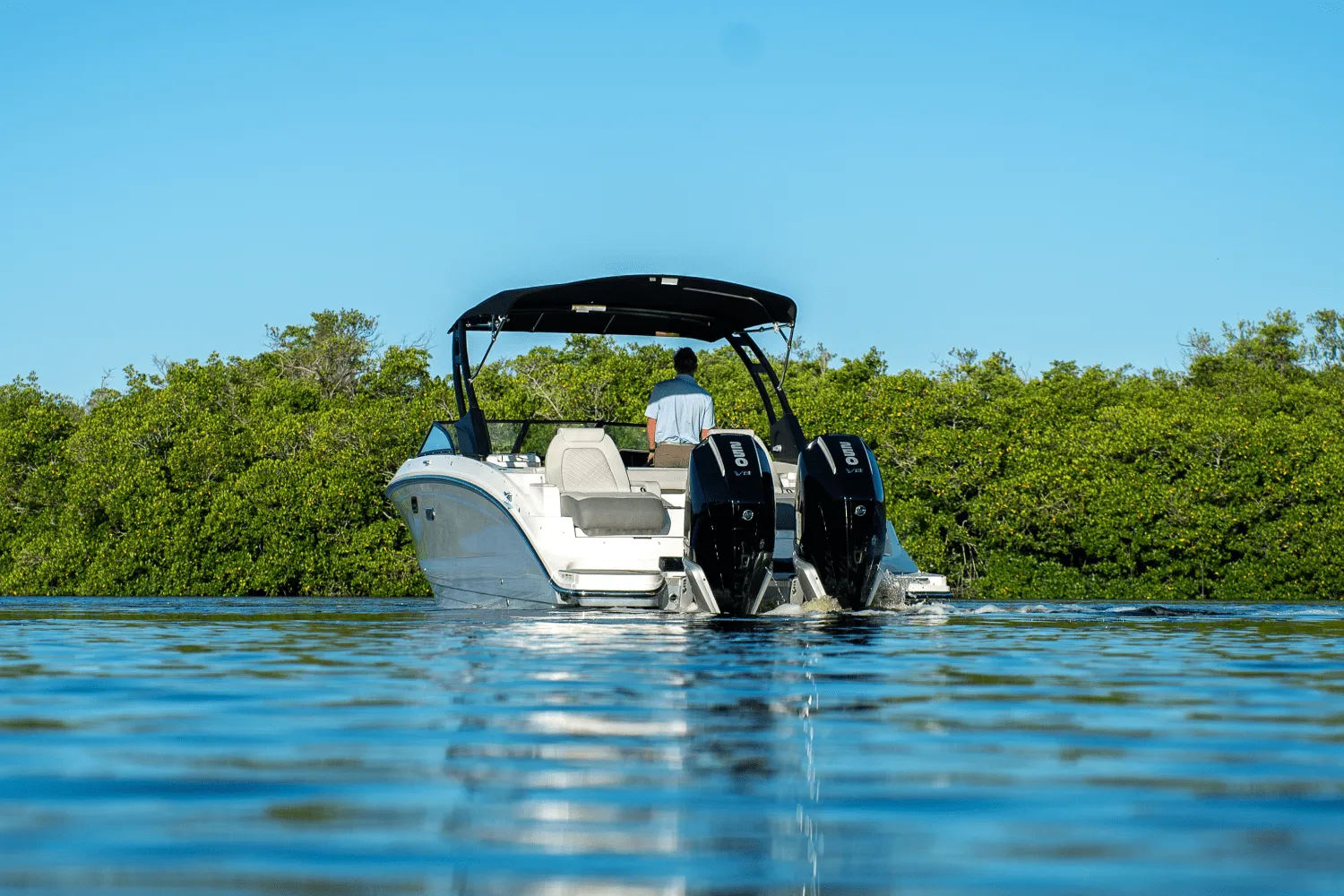 2026 Sea Ray SDX 290 Outboard Image Thumbnail #43