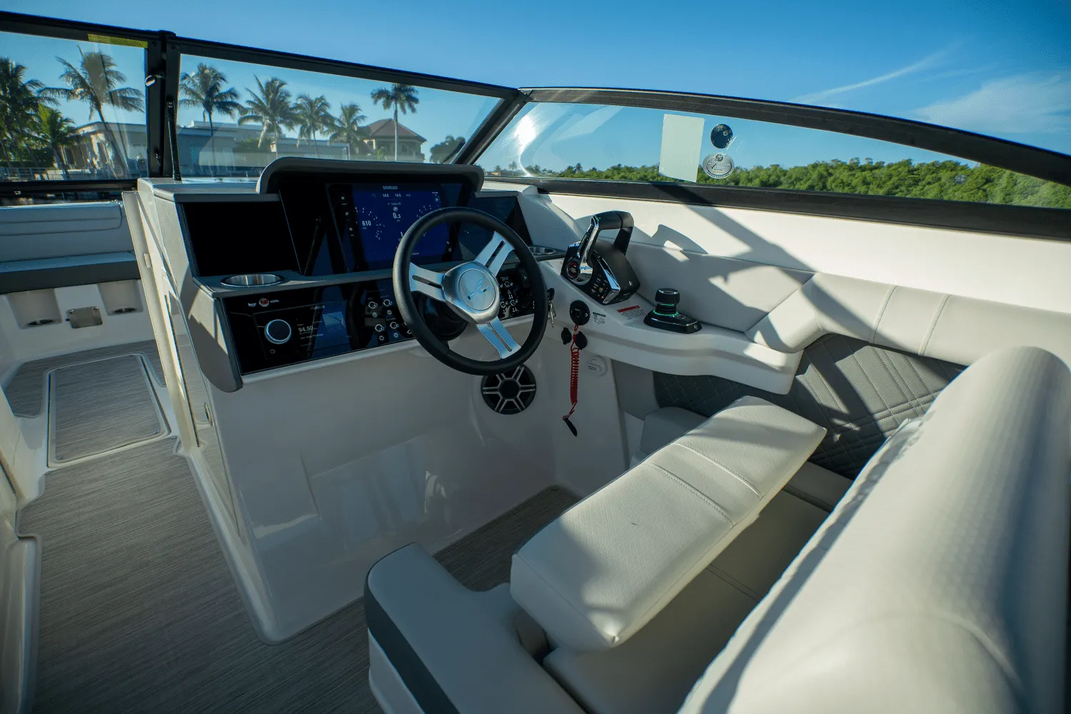 2026 Sea Ray SDX 290 Outboard Image Thumbnail #13