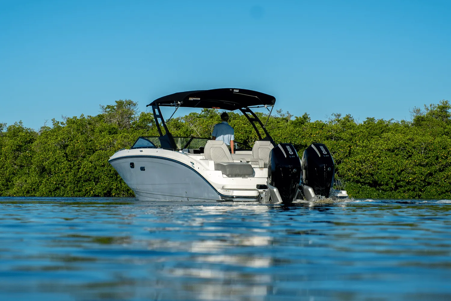 2026 Sea Ray SDX 290 Outboard Image Thumbnail #42