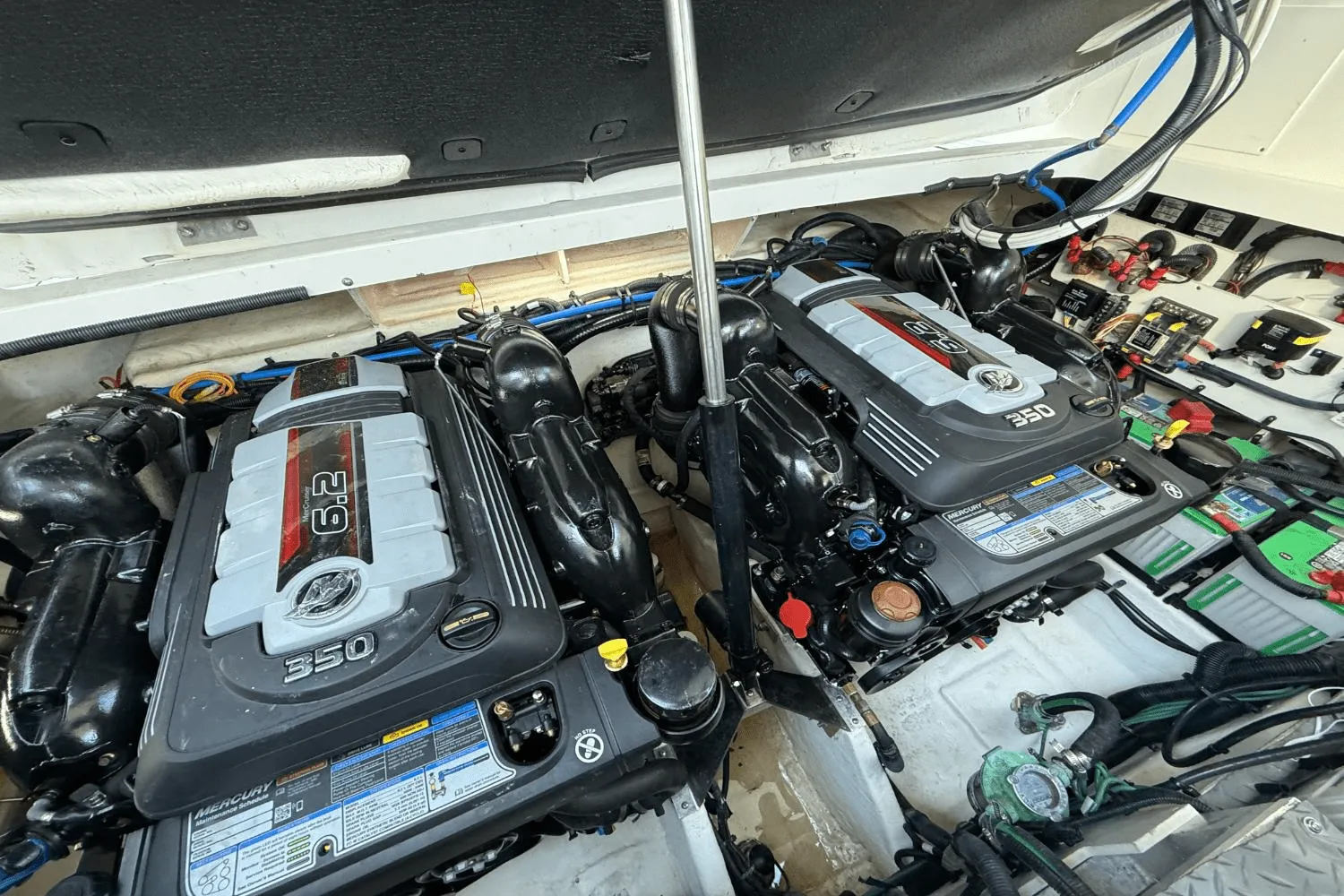 2021 Sea Ray 320 SUNDANCER Image Thumbnail #71