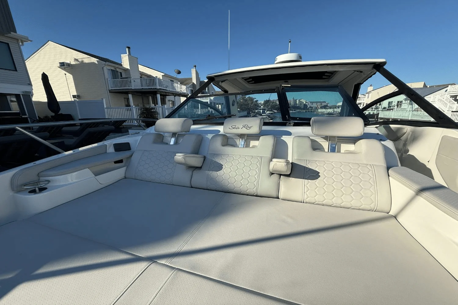 2021 Sea Ray 320 SUNDANCER Image Thumbnail #65