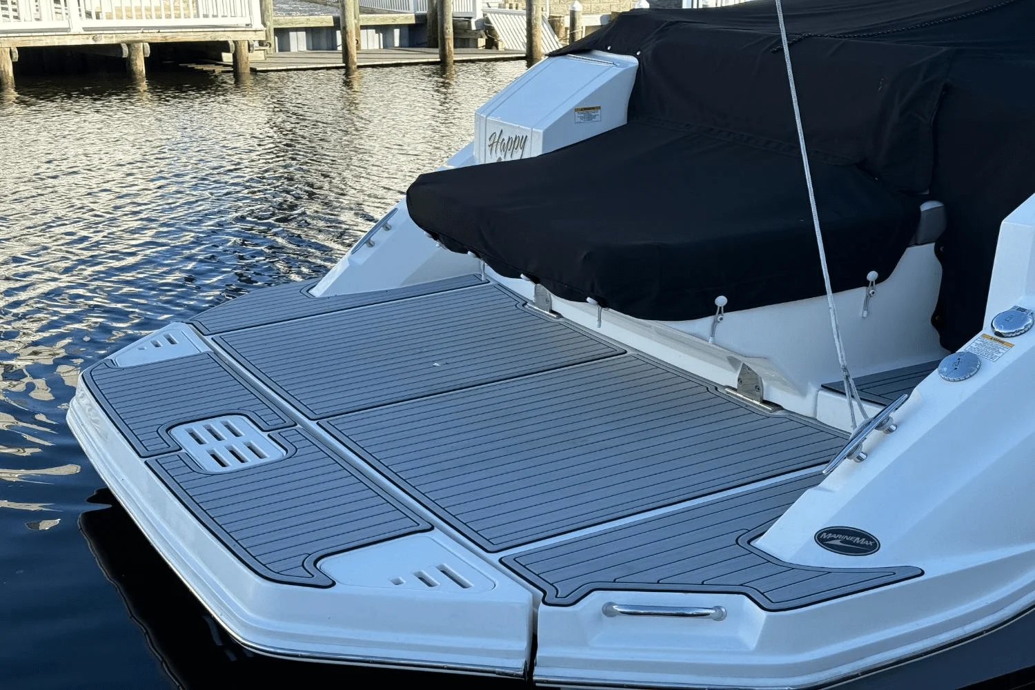 2021 Sea Ray 320 SUNDANCER Image Thumbnail #6