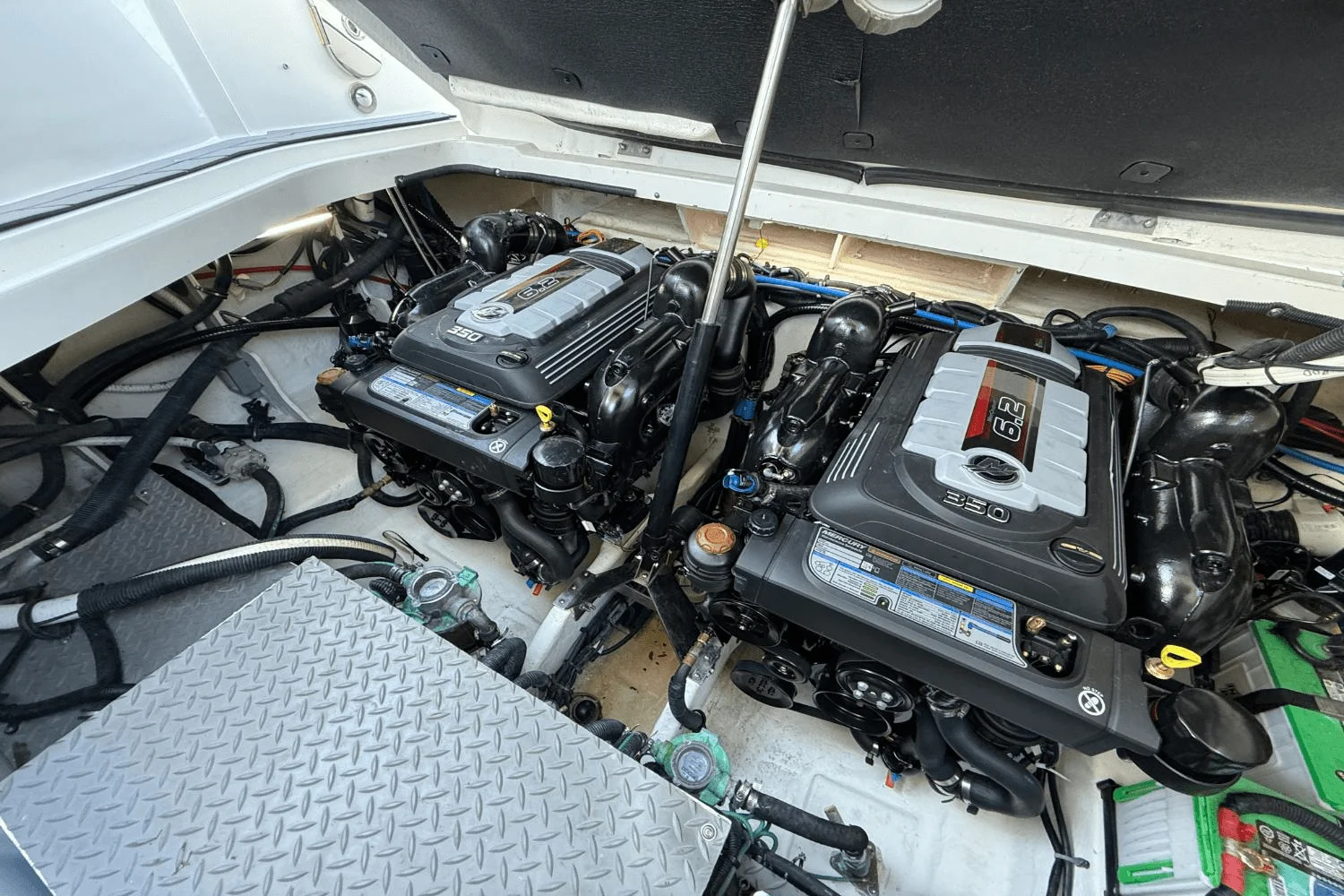 2021 Sea Ray 320 SUNDANCER Image Thumbnail #70