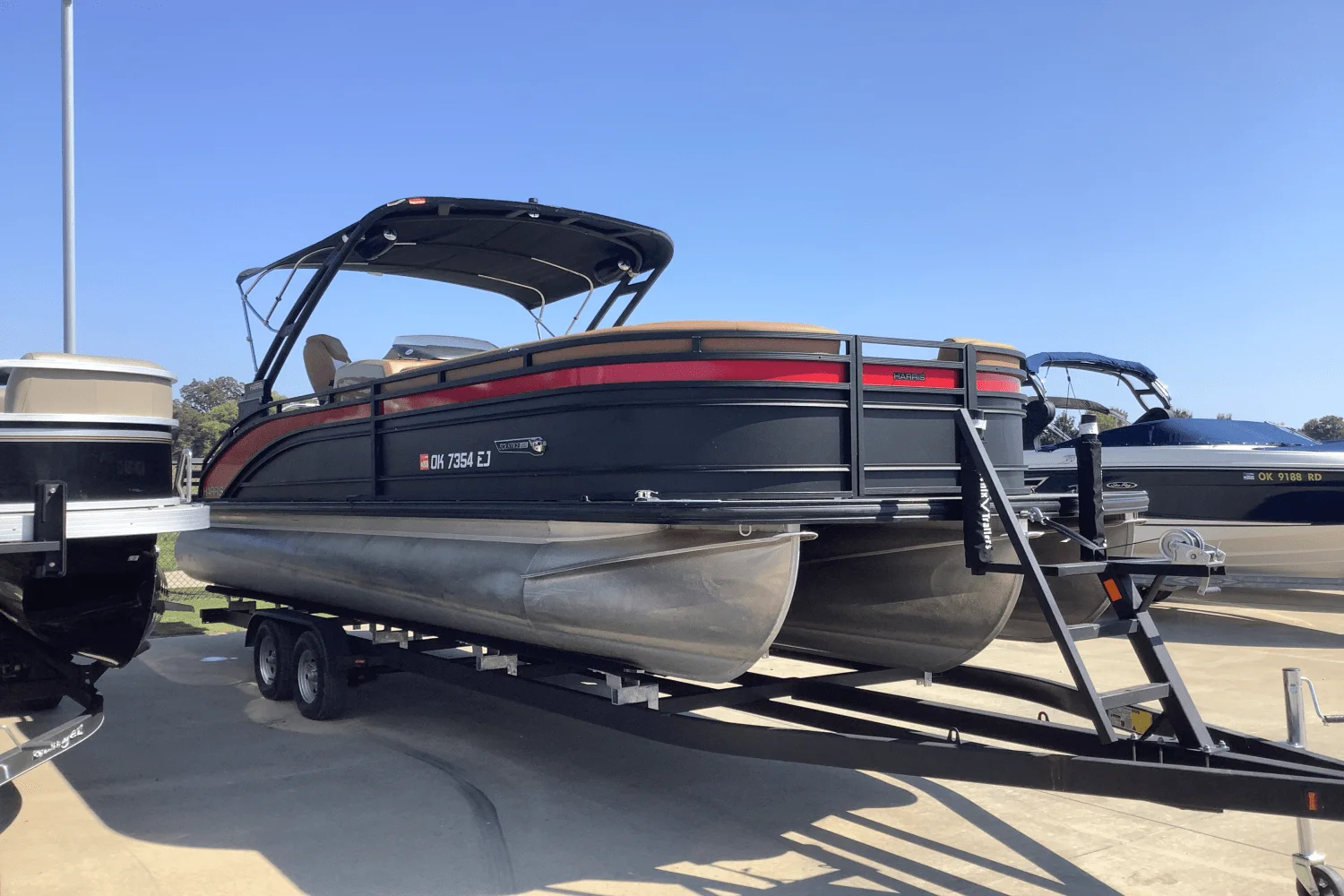 2023 Harris 250 SOLSTICE Image Thumbnail #1