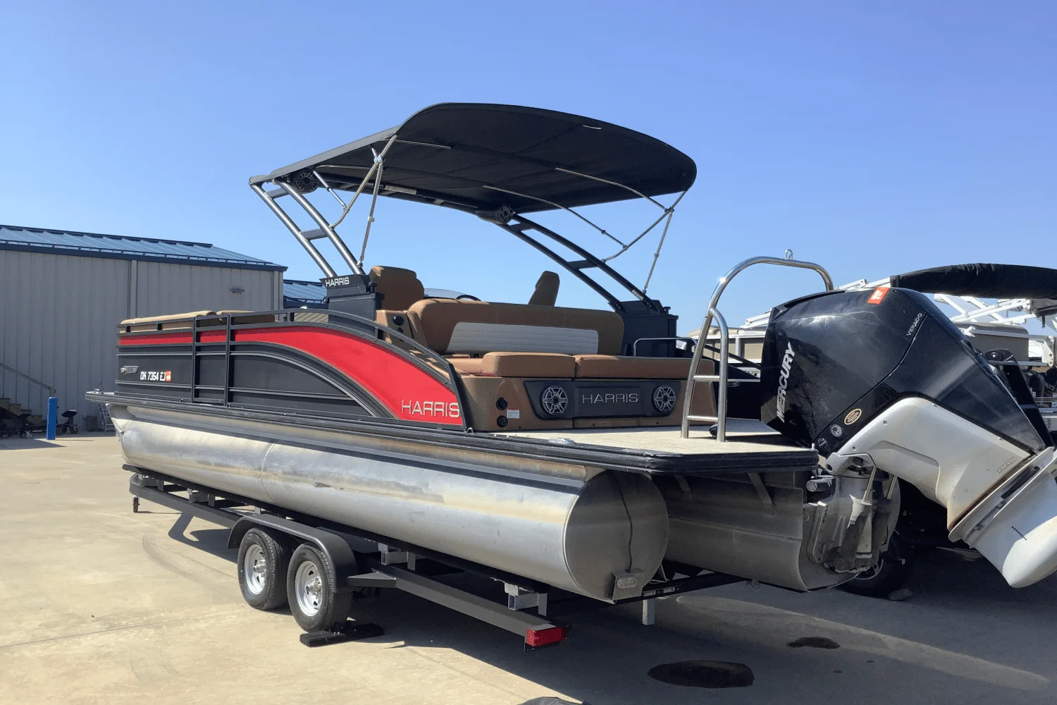 2023 Harris 250 SOLSTICE Image Thumbnail #3