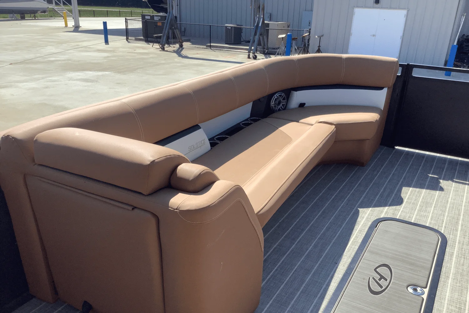 2023 Harris 250 SOLSTICE Image Thumbnail #17