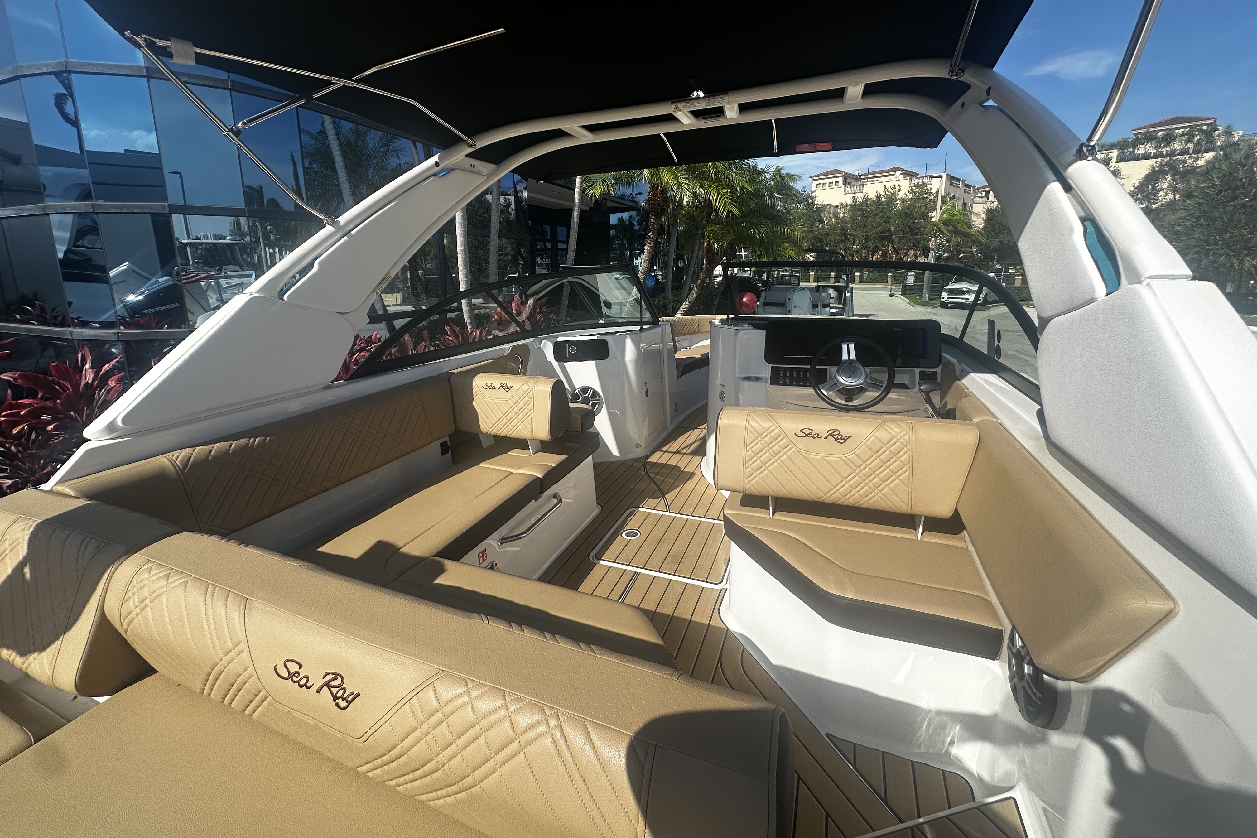 2026 Sea Ray SDX 230 Outboard Image Thumbnail #13