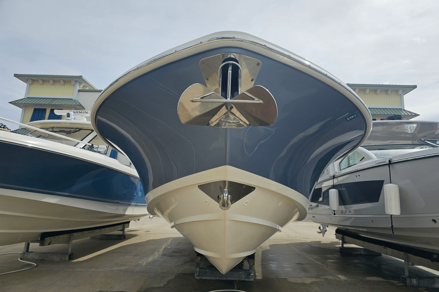 2020 Boston Whaler 350 REALM Image Thumbnail #3