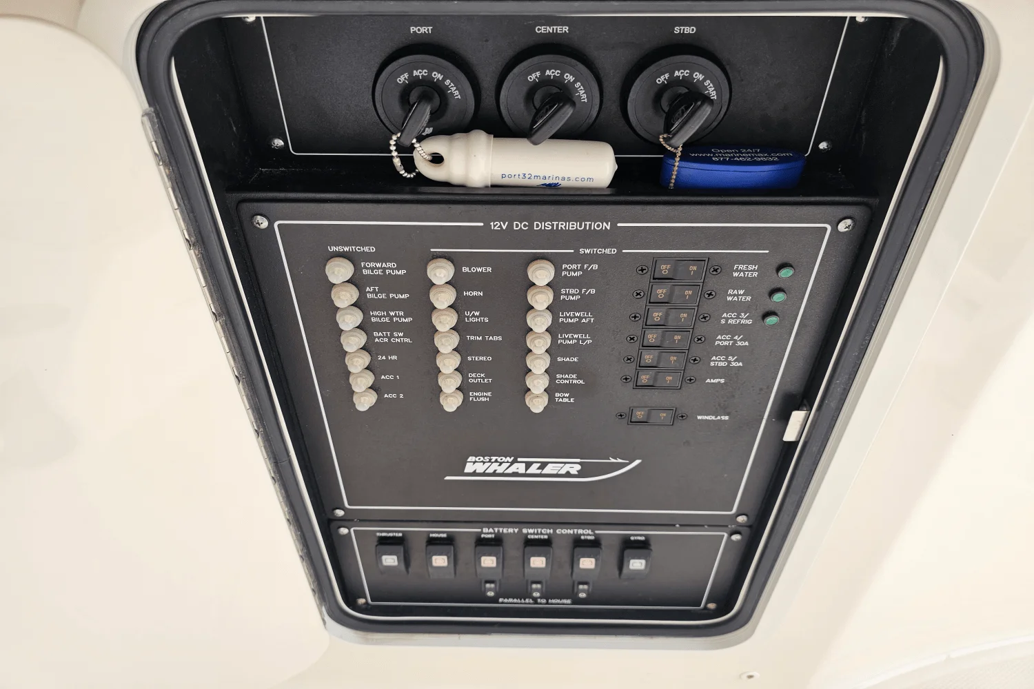 2020 Boston Whaler 350 REALM Image Thumbnail #58