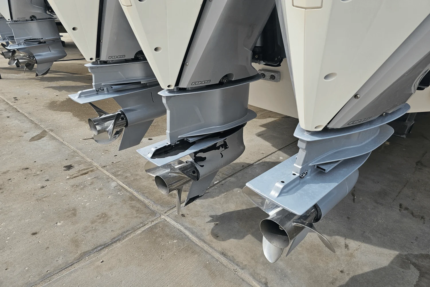 2020 Boston Whaler 350 REALM Image Thumbnail #7