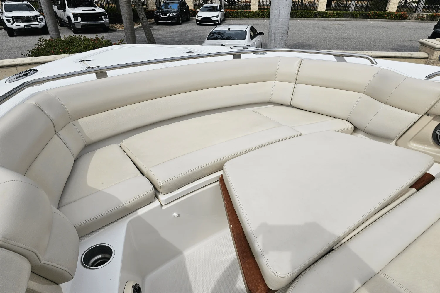2020 Boston Whaler 350 REALM Image Thumbnail #64