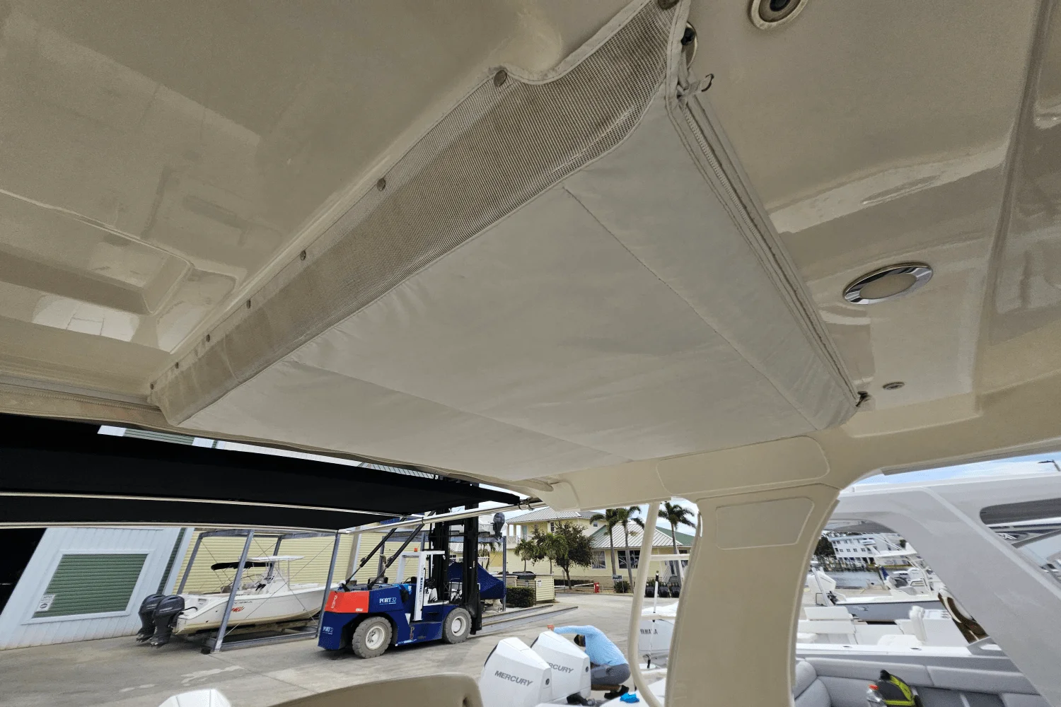 2020 Boston Whaler 350 REALM Image Thumbnail #43