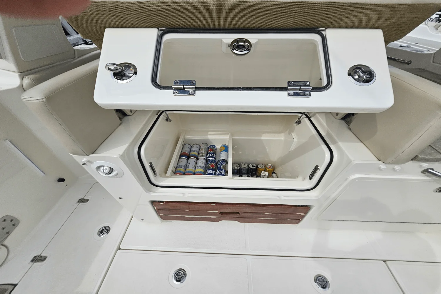 2020 Boston Whaler 350 REALM Image Thumbnail #29