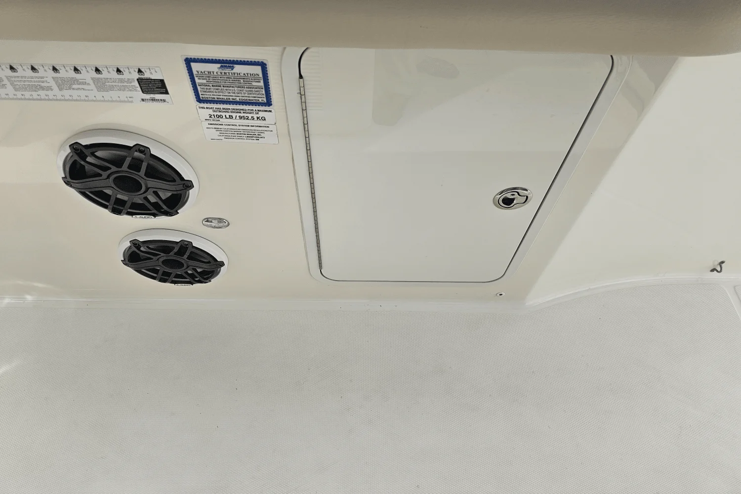 2020 Boston Whaler 350 REALM Image Thumbnail #57