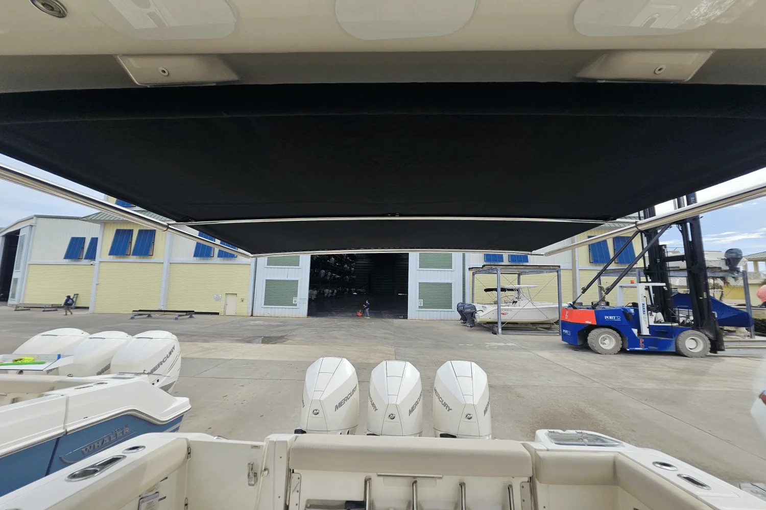 2020 Boston Whaler 350 REALM Image Thumbnail #34