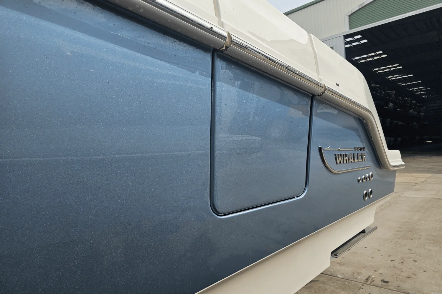 2020 Boston Whaler 350 REALM Image Thumbnail #5