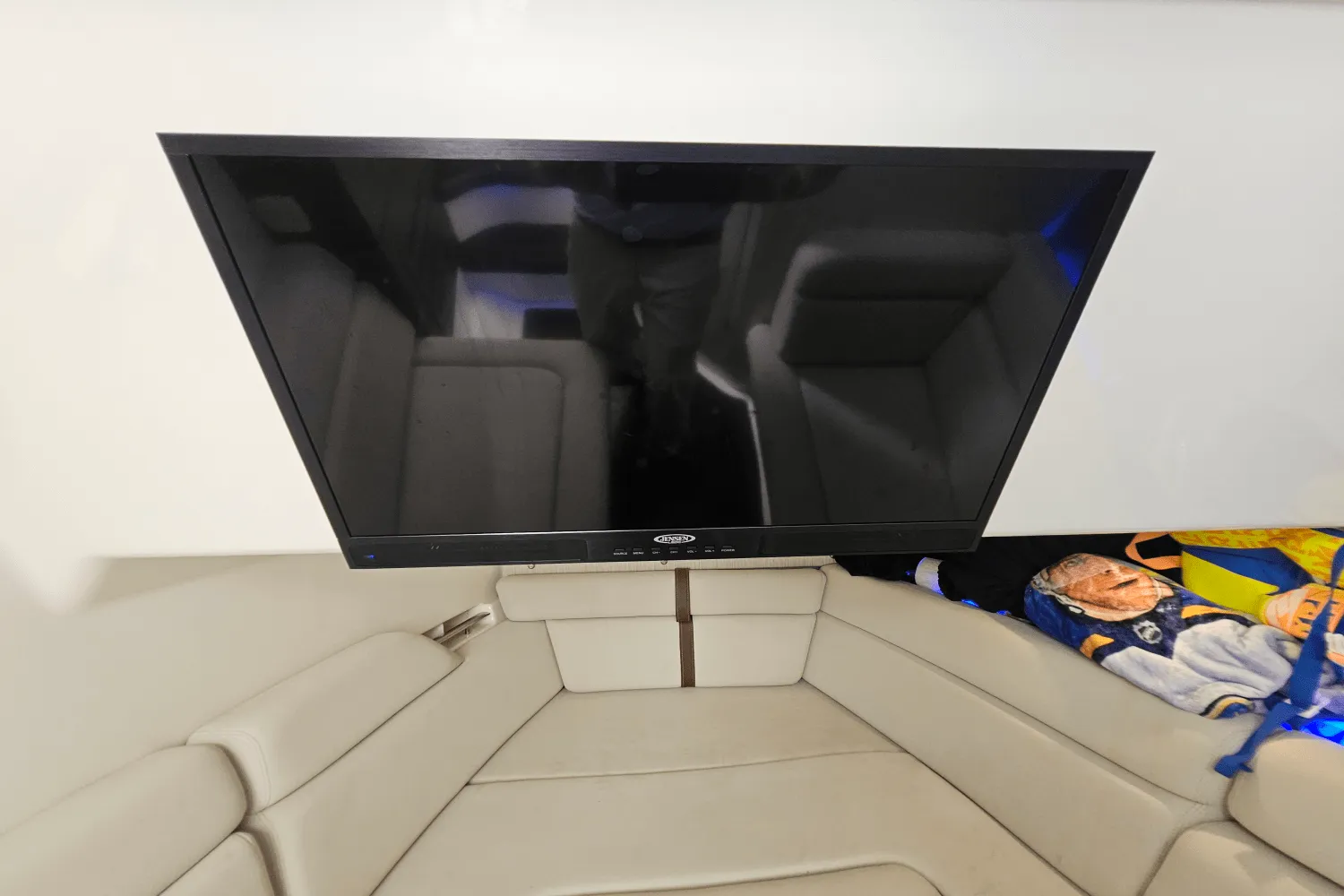 2020 Boston Whaler 350 REALM Image Thumbnail #80