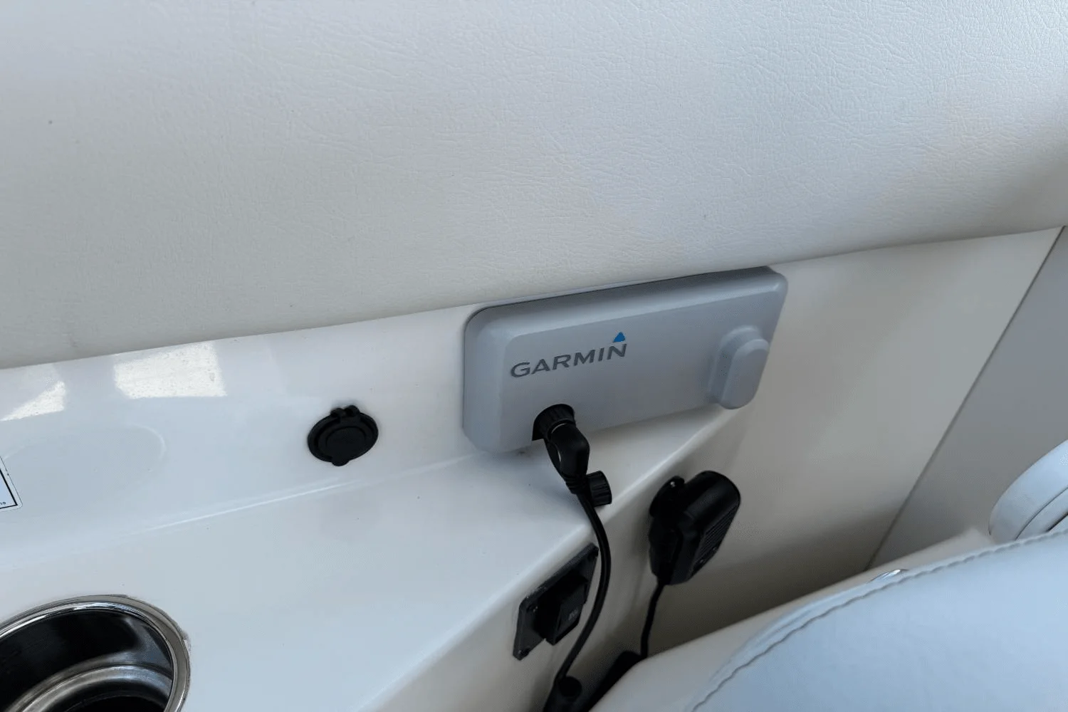 2021 Sailfish 276 DC Image Thumbnail #11