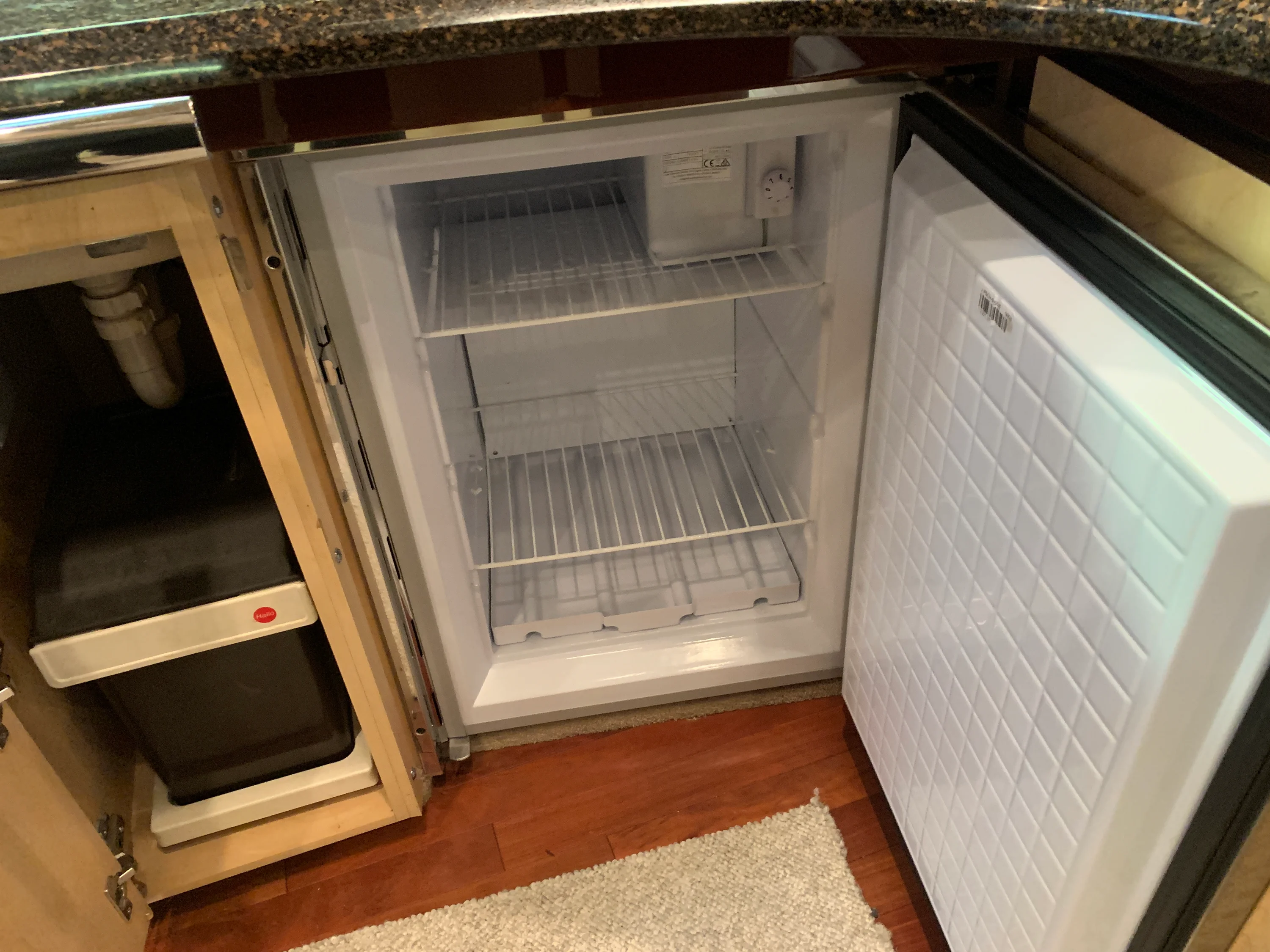 2007 Sea Ray 52 SUNDANCER Image Thumbnail #57