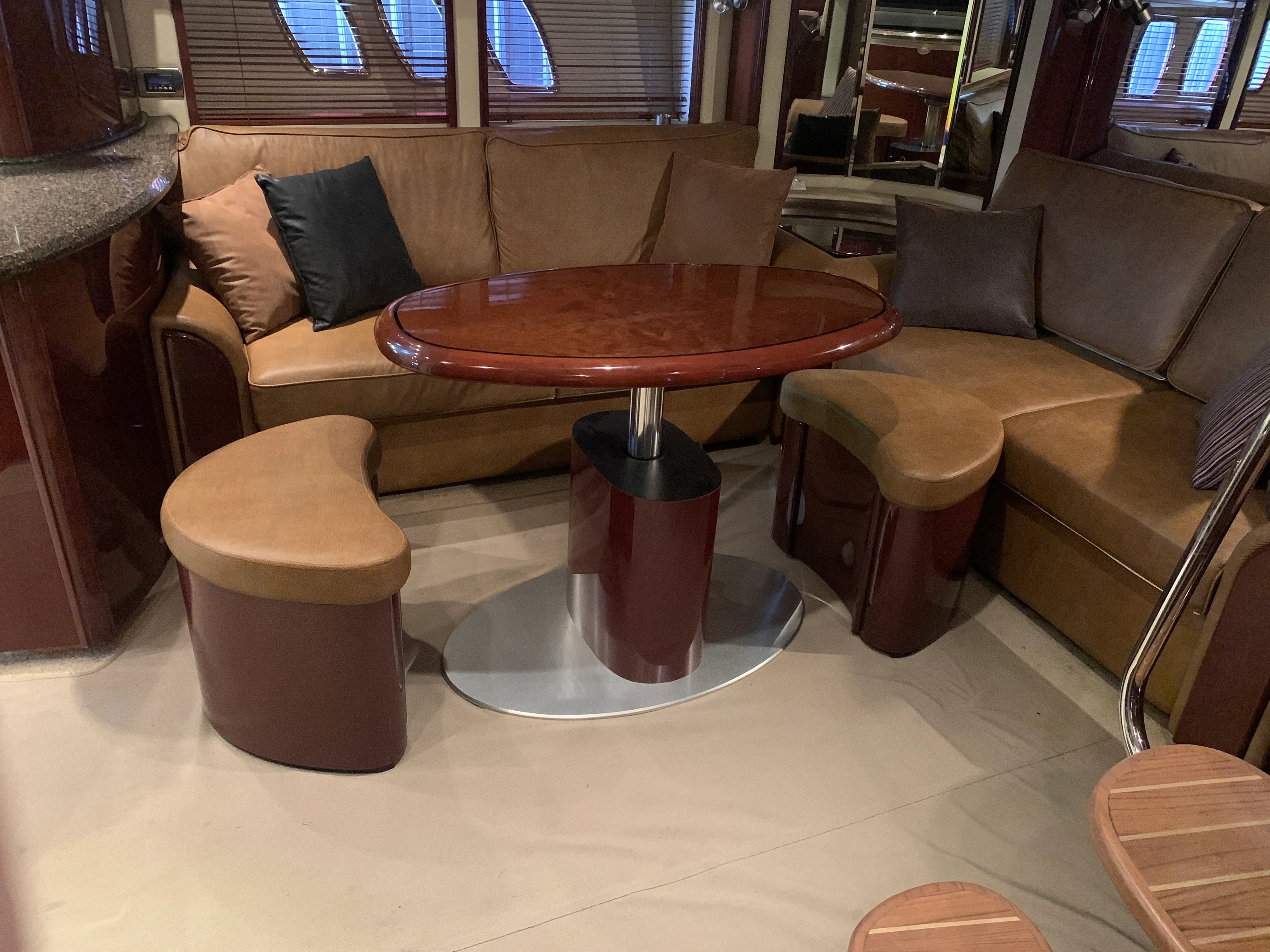 2007 Sea Ray 52 SUNDANCER Image Thumbnail #47