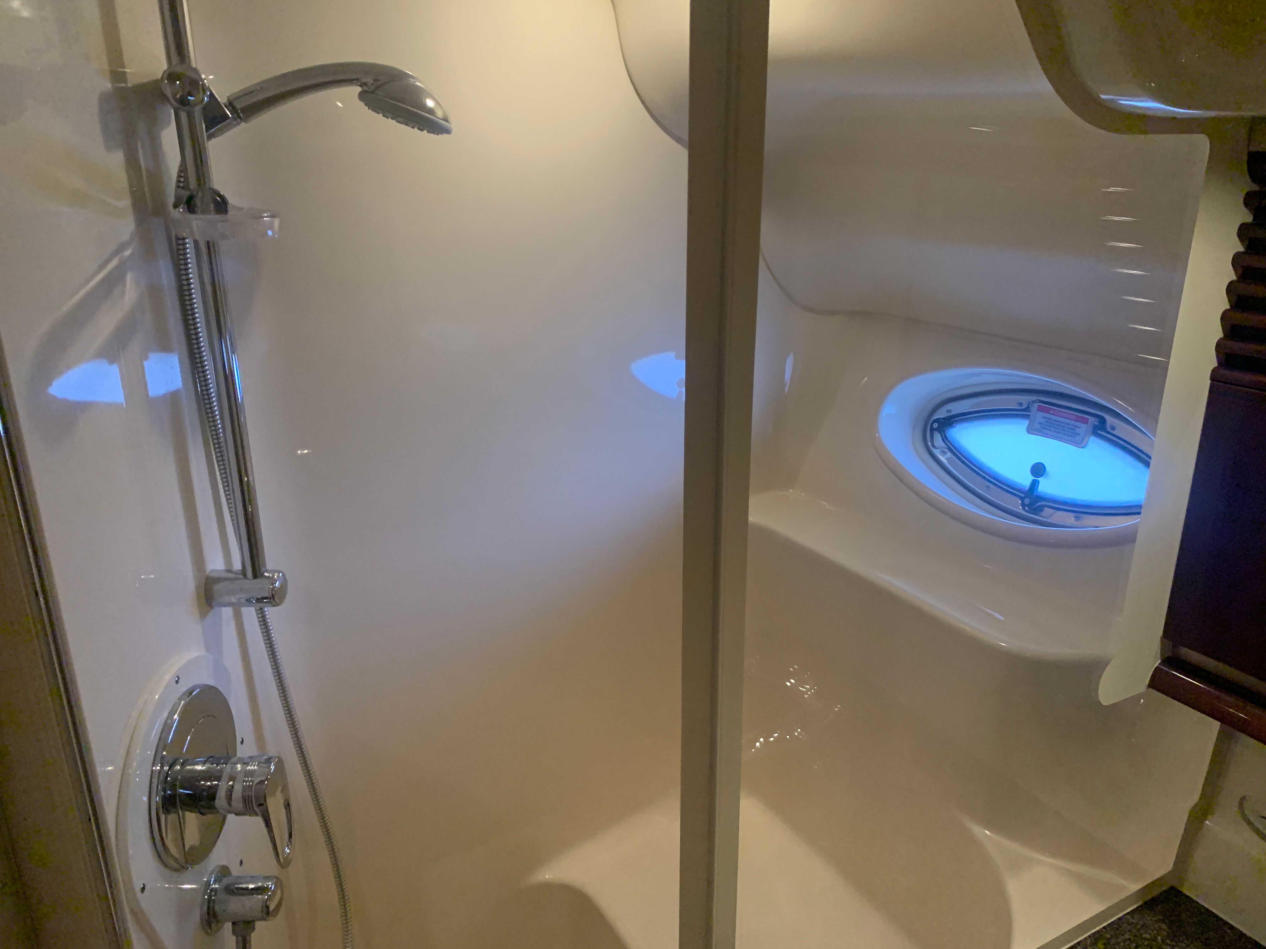 2007 Sea Ray 52 SUNDANCER Image Thumbnail #66