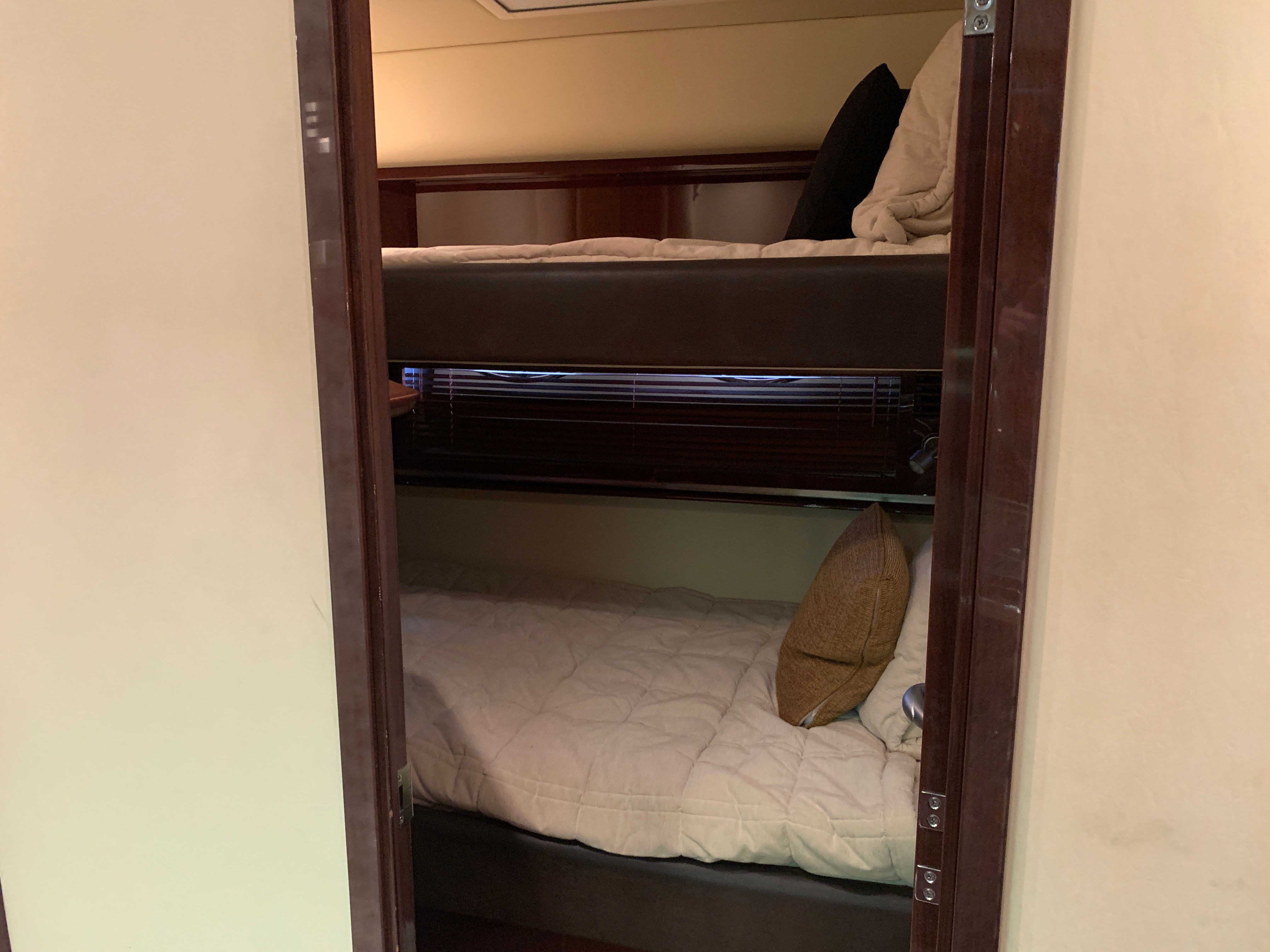 2007 Sea Ray 52 SUNDANCER Image Thumbnail #60