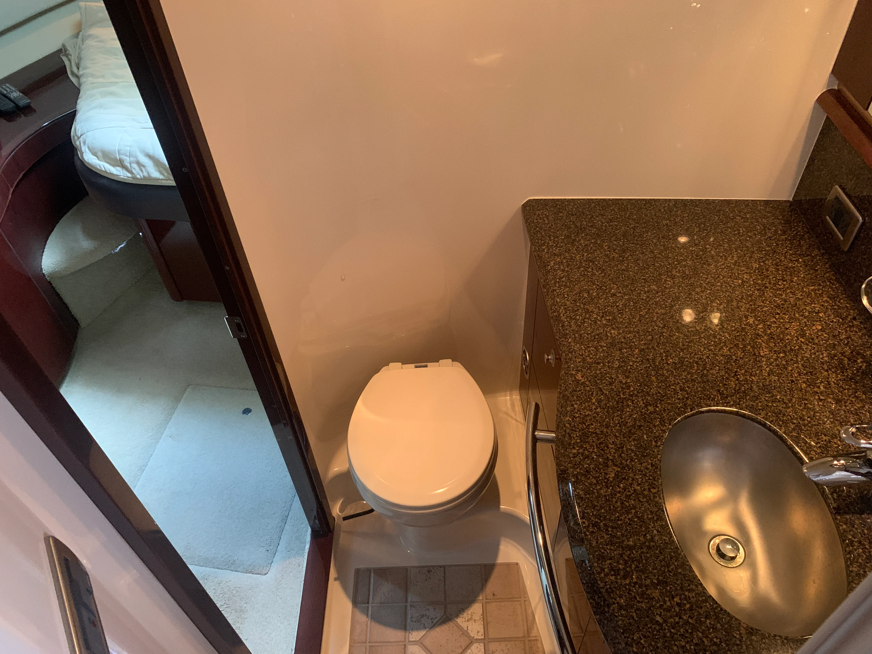 2007 Sea Ray 52 SUNDANCER Image Thumbnail #69