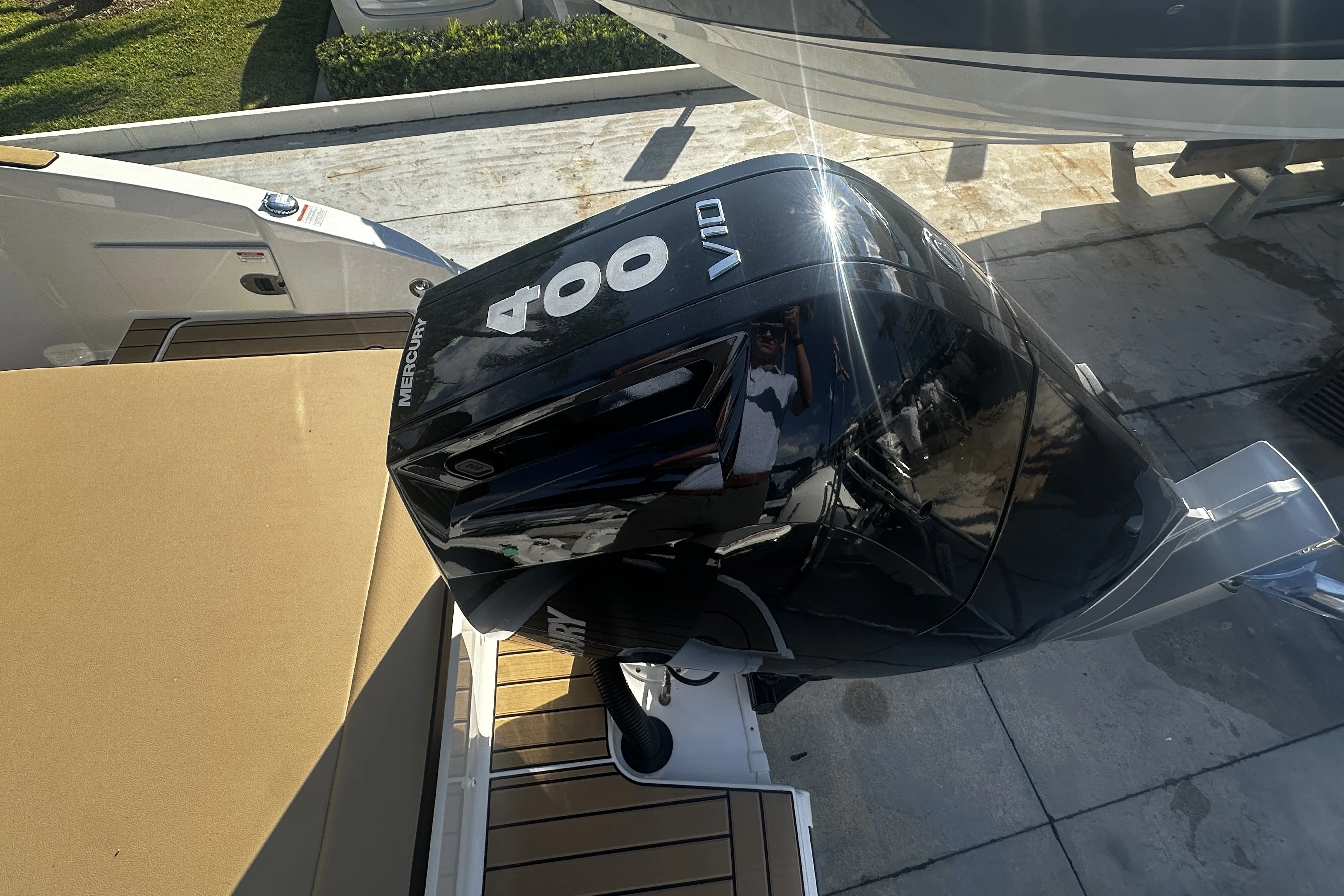 2026 Sea Ray SDX 270 Outboard Image Thumbnail #10