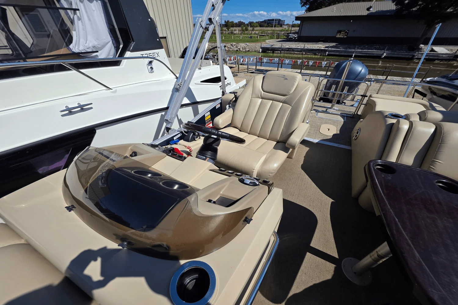 2013 Bennington 2575 RCWY Image Thumbnail #11