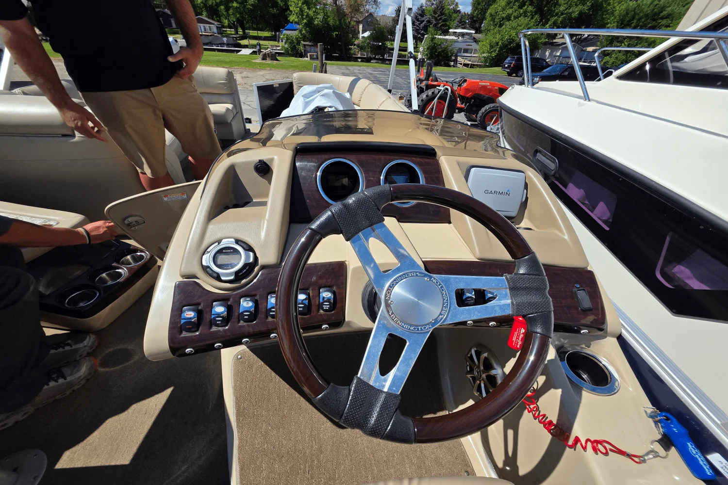 2013 Bennington 2575 RCWY Image Thumbnail #10