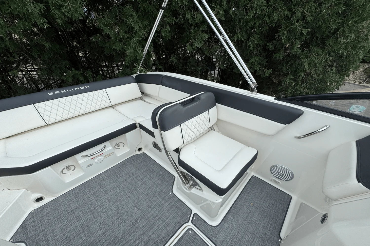 2020 Bayliner DX 2250 Image Thumbnail #8