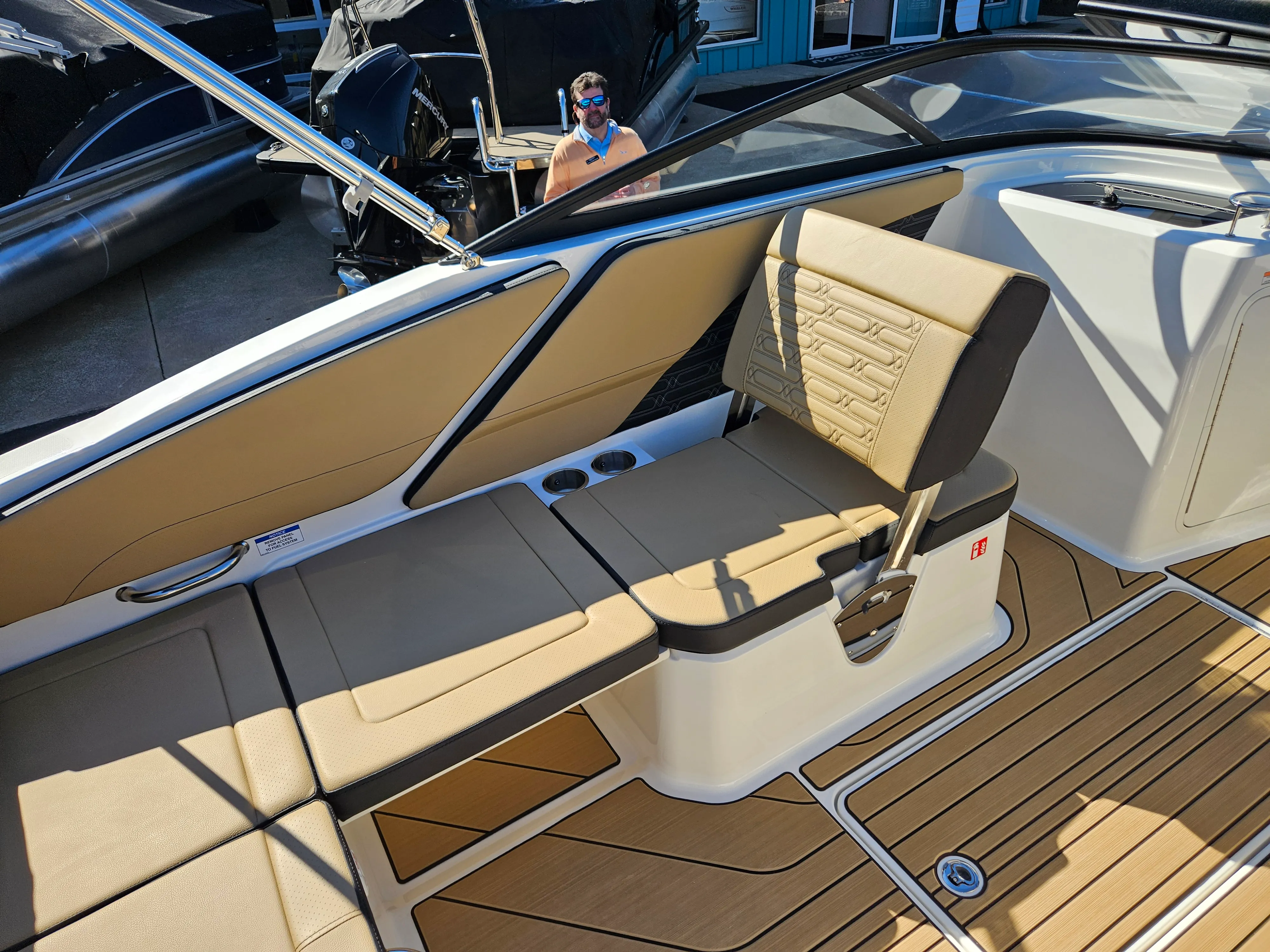 2026 Sea Ray SPX 210 Image Thumbnail #19