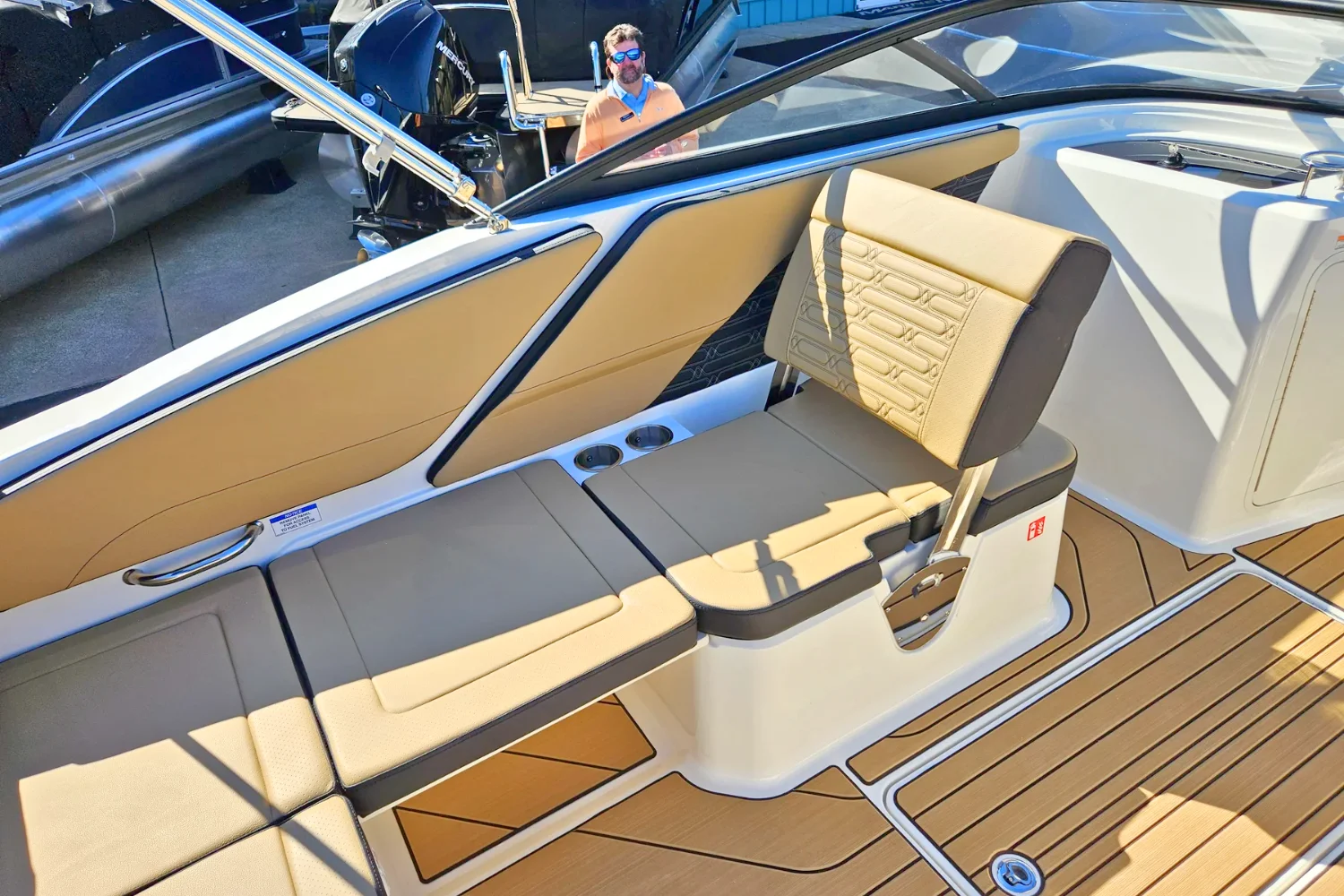 2026 Sea Ray SPX 210 Image Thumbnail #13