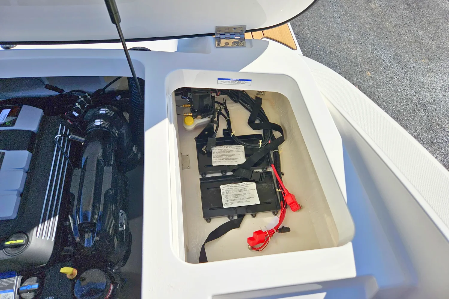 2026 Sea Ray SPX 210 Image Thumbnail #24