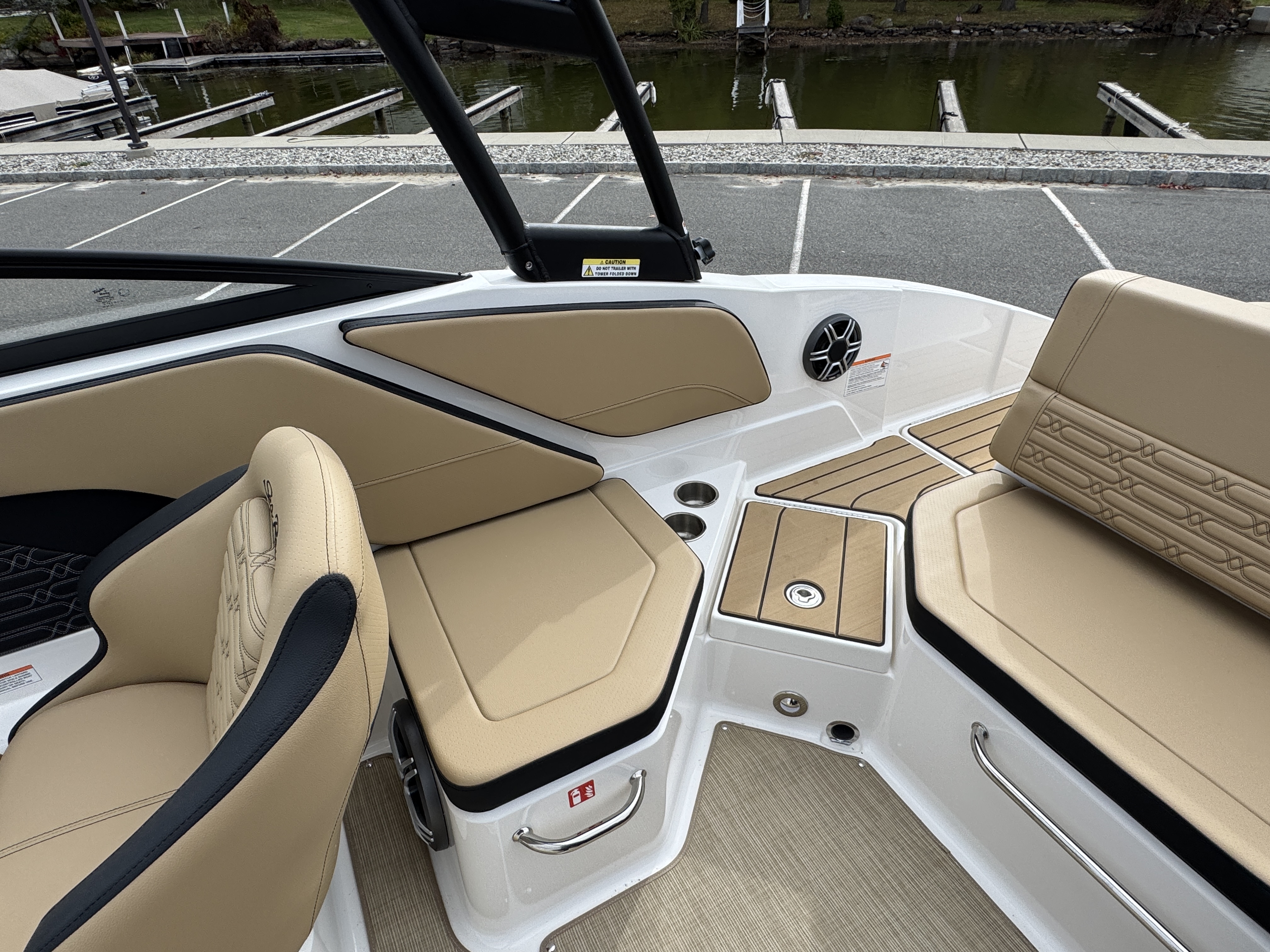 2026 Sea Ray SPX 210 Image Thumbnail #26